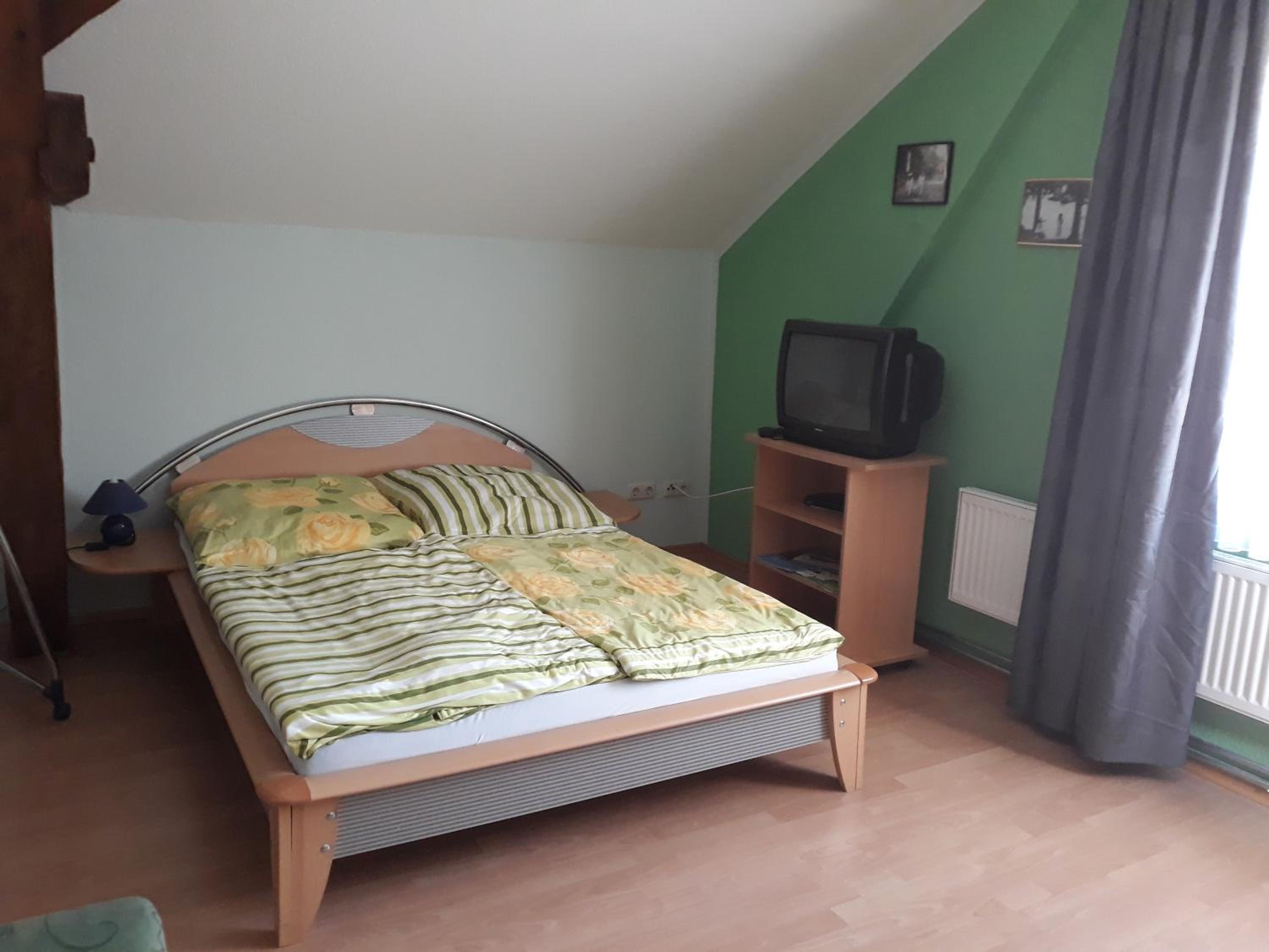 Double Room with Extra Bed photo 1