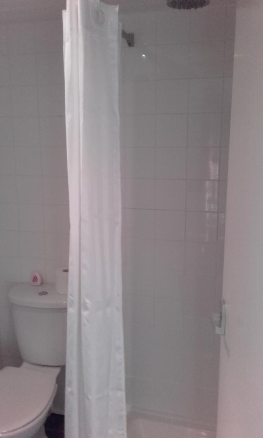 Standard Double Room - Photo 4