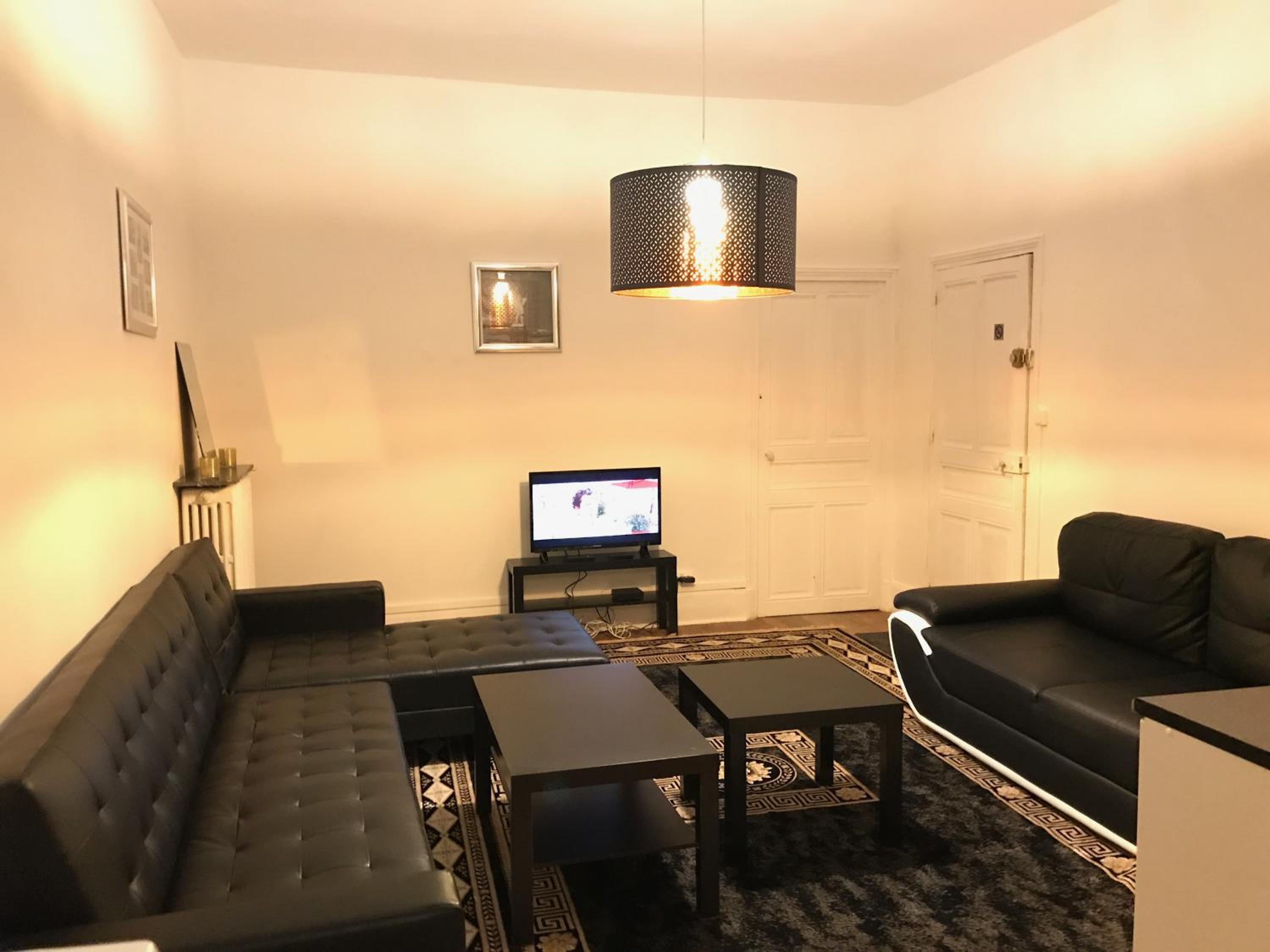 Apartment - Ground Floor photo 3