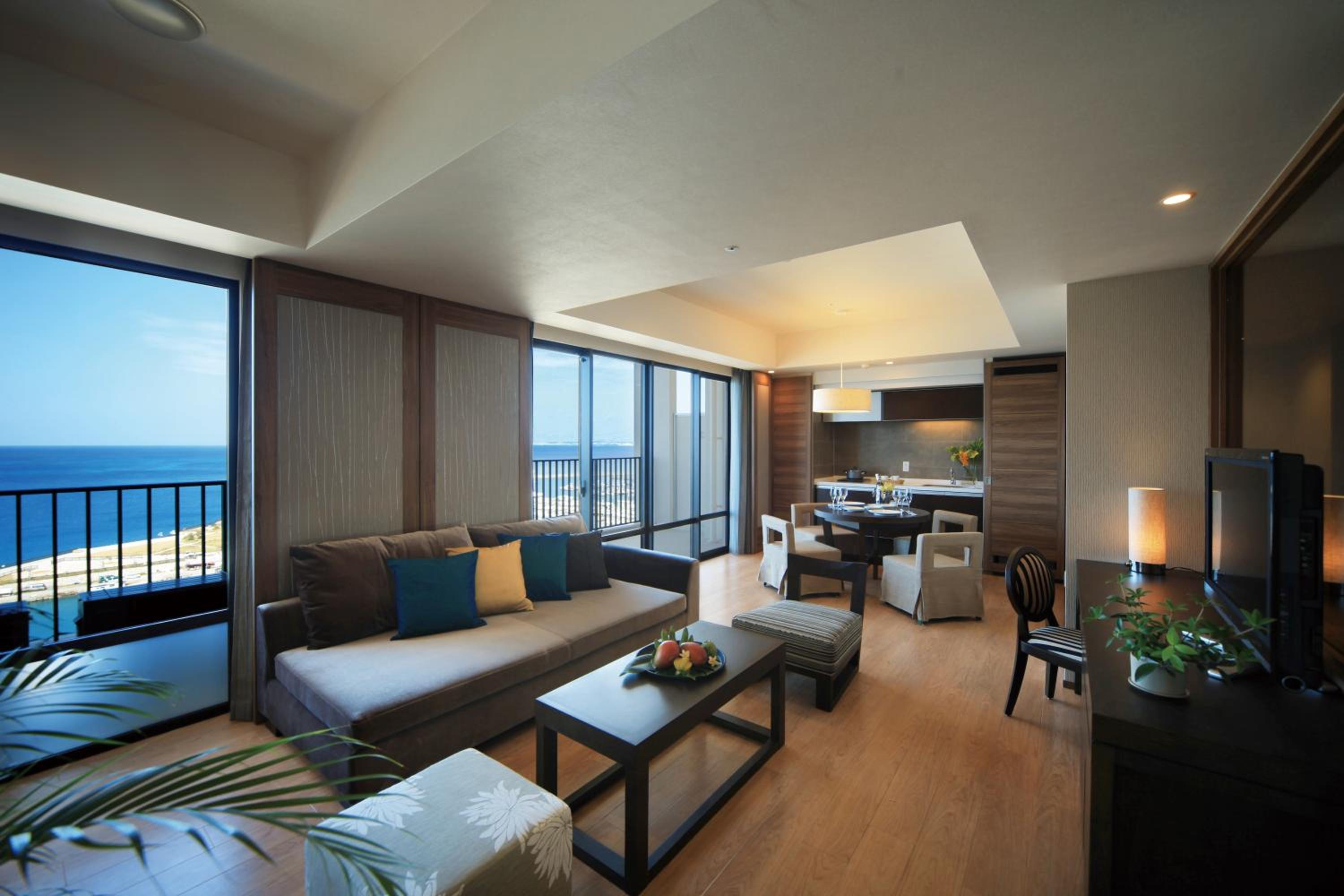 Premium Two-Bedroom Suite - Above 5th floor - Photo 1
