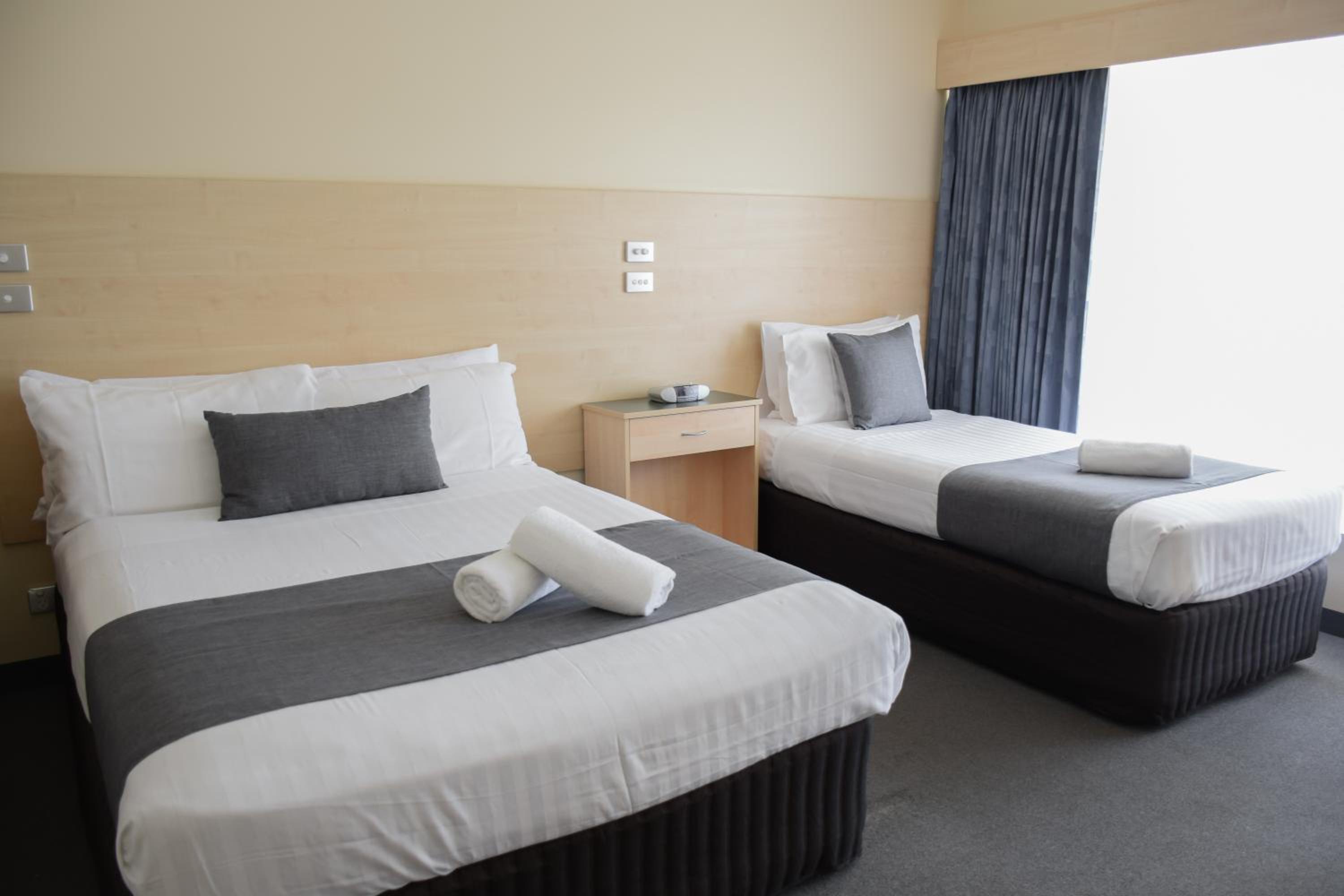 Standard Room photo 2