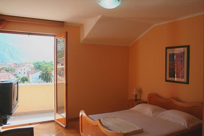 Double Room with Balcony and Sea View photo 2
