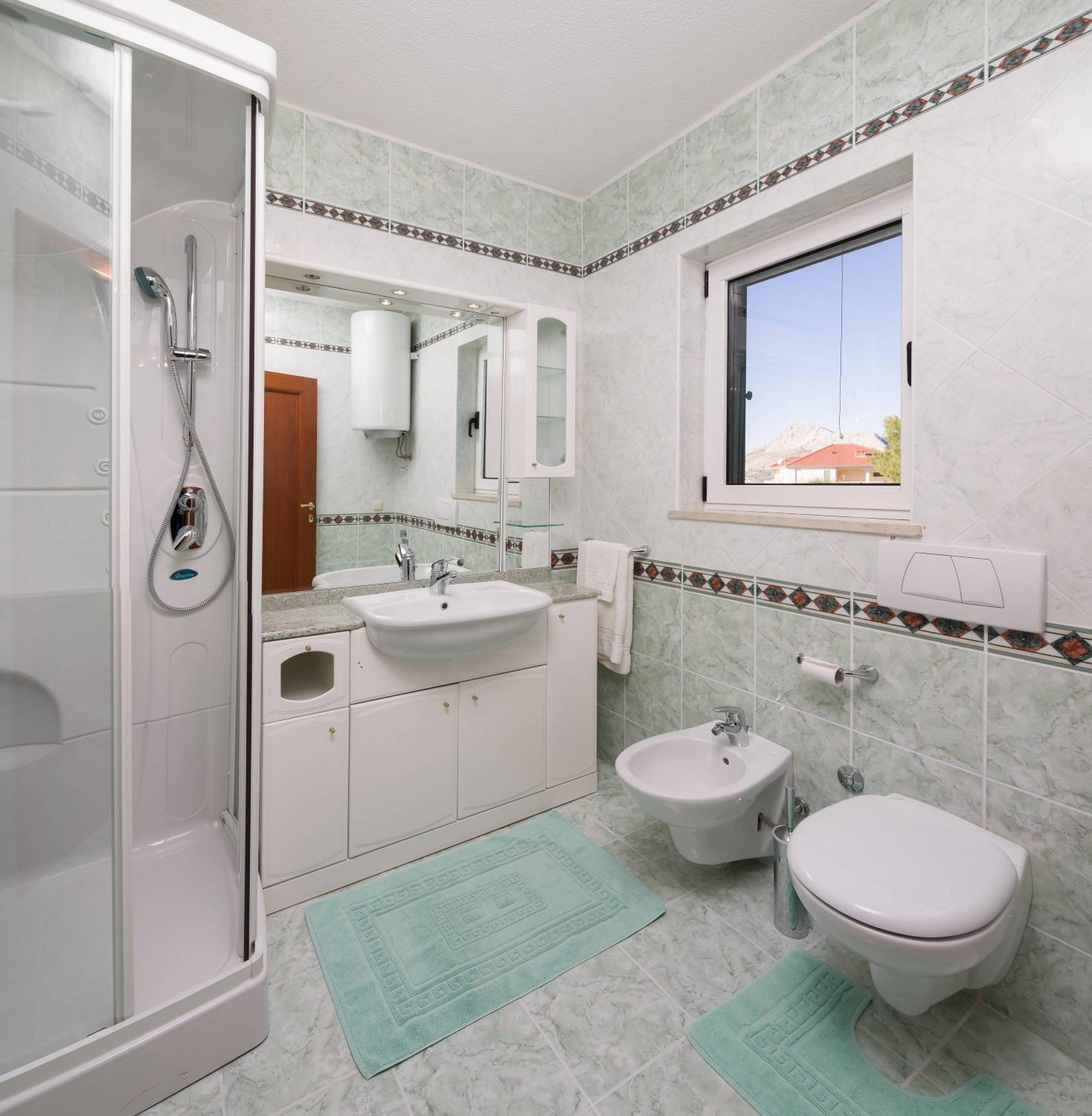 Studio Apartment with Sea View