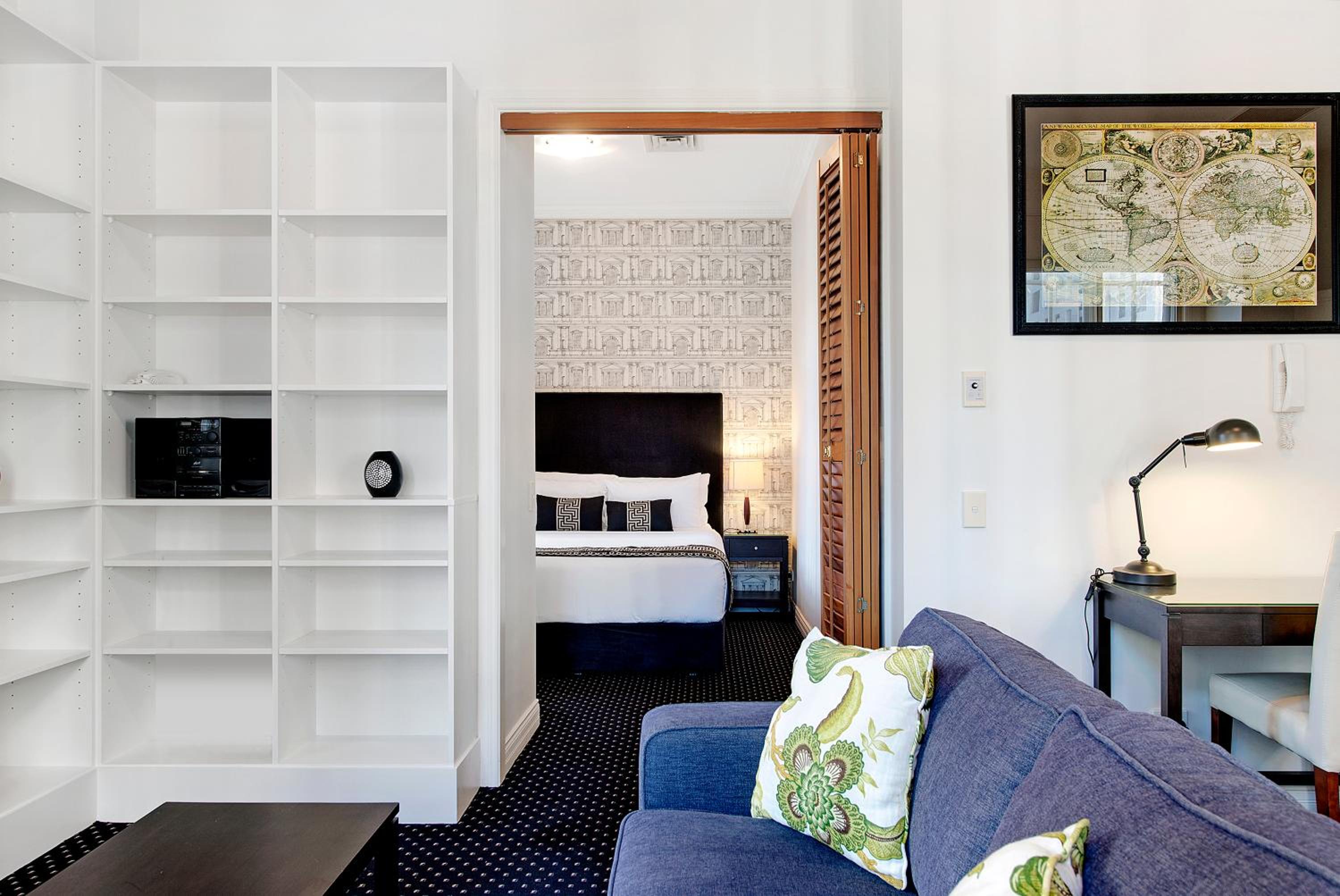 Superior One-Bedroom Apartment