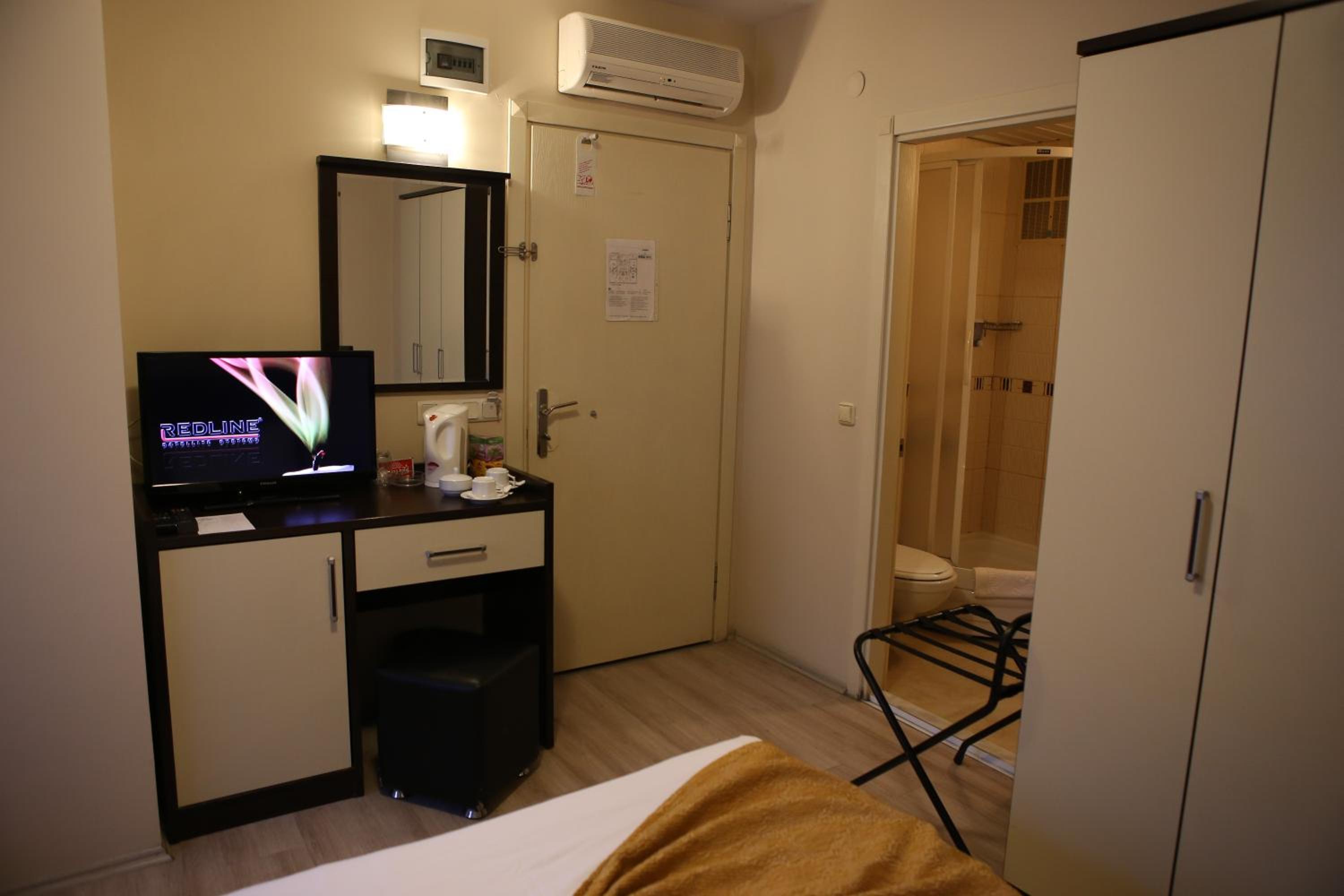 Comfort Triple Room - Photo 2