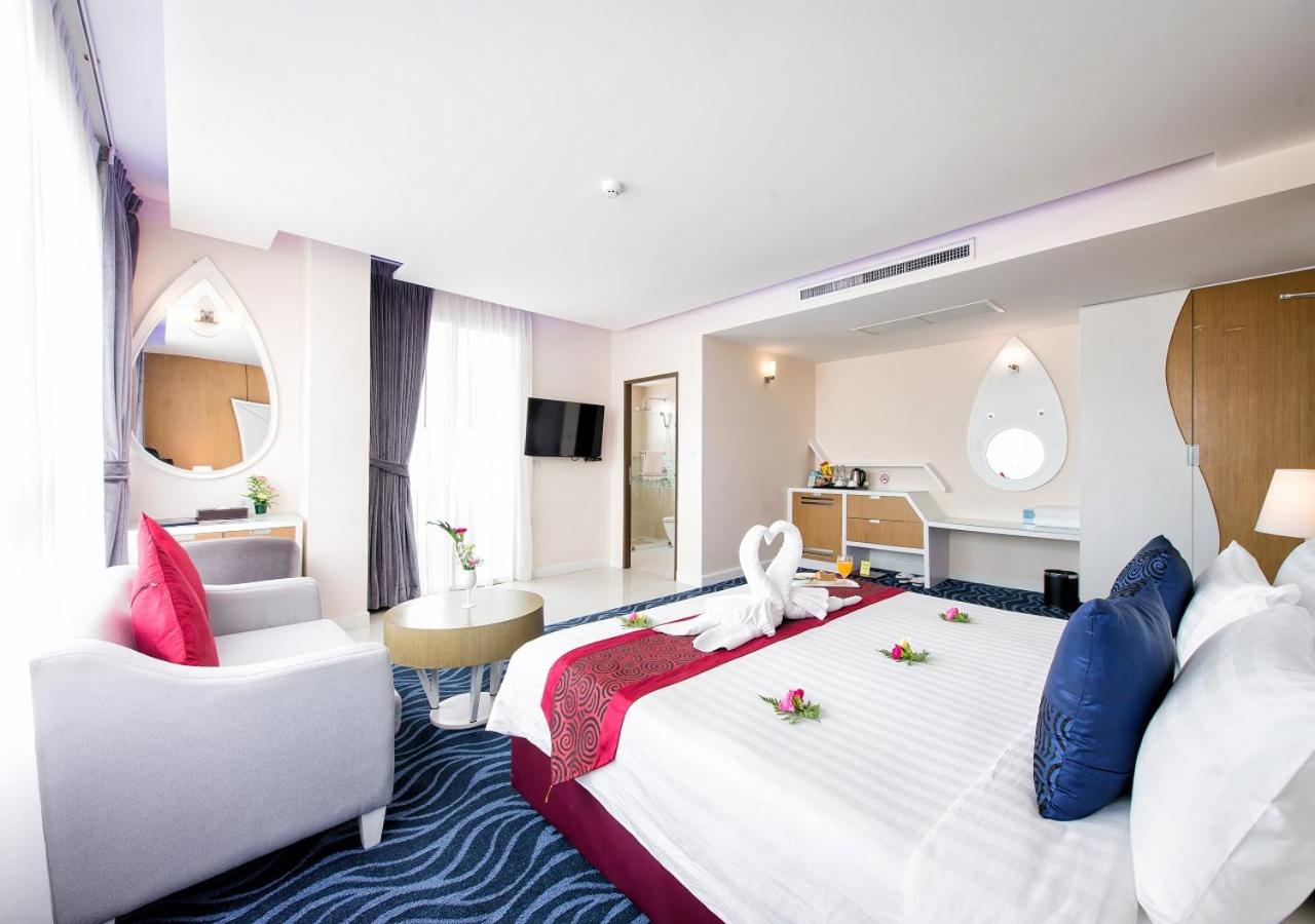 Deluxe Double Room photo 3