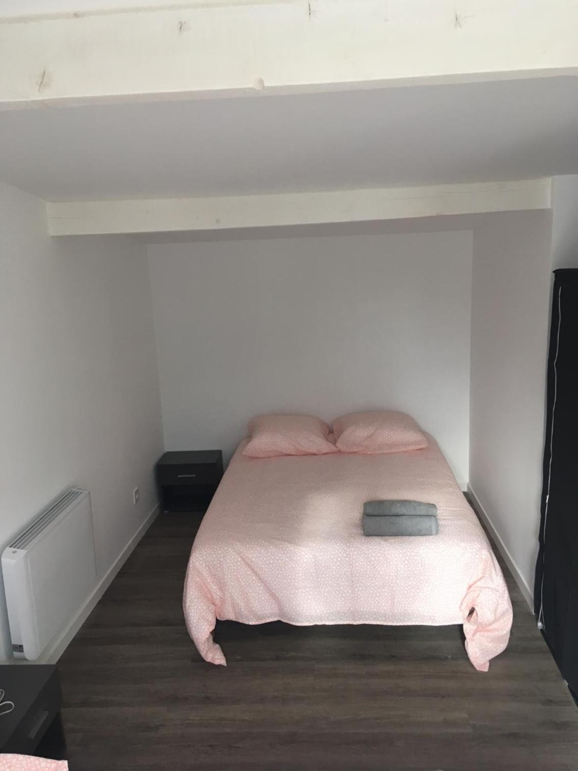 Apartment 4 - Ground Floor (no TV) photo 3