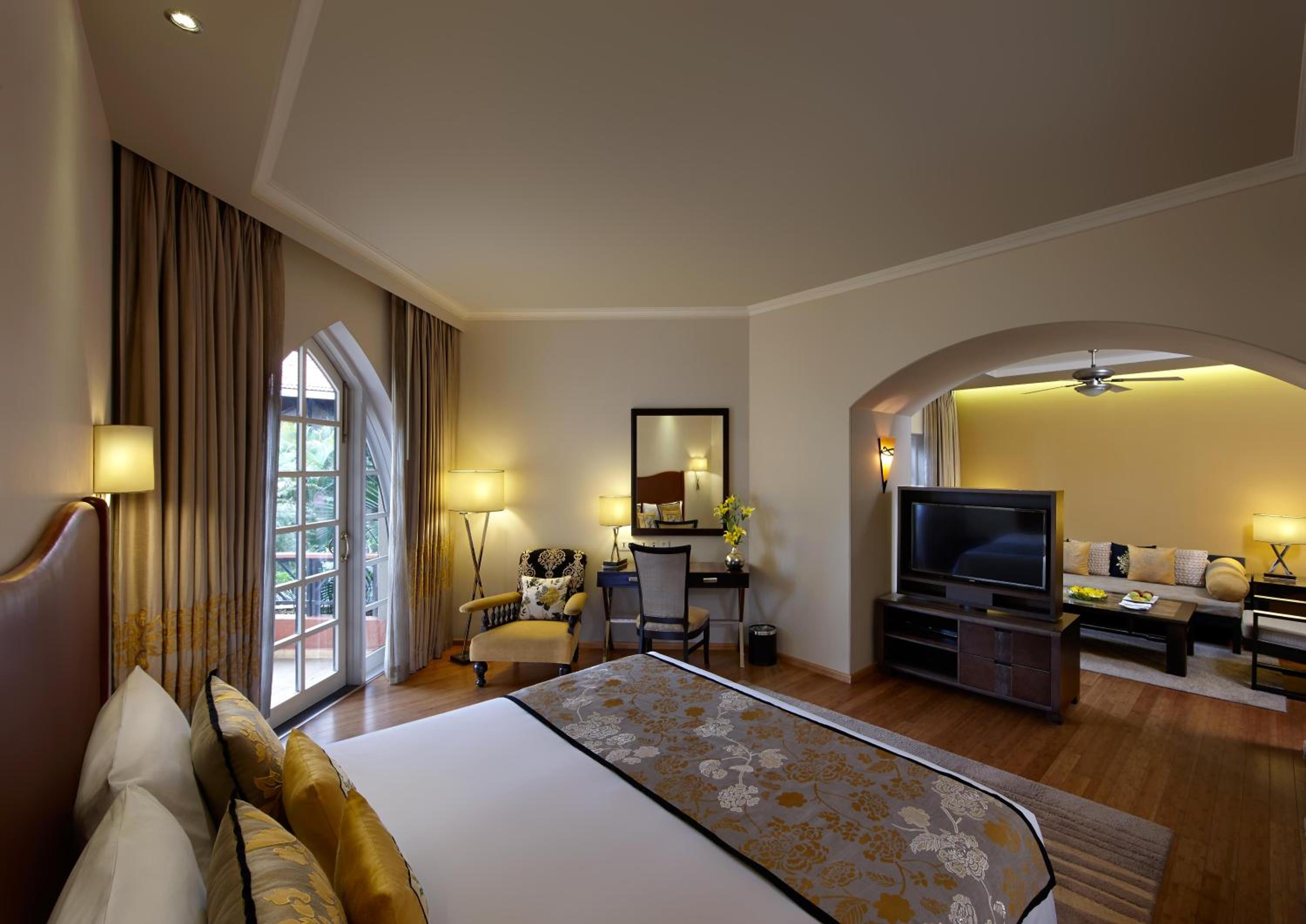 Deluxe Suite  - Photo 13