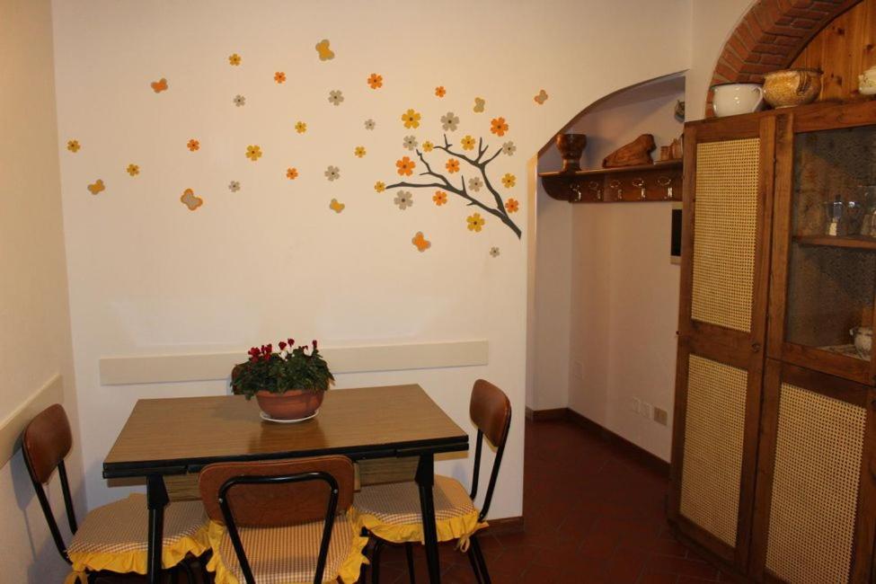 Apartment with Mountain View - Photo 37