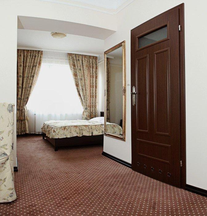 Suite - Photo 4