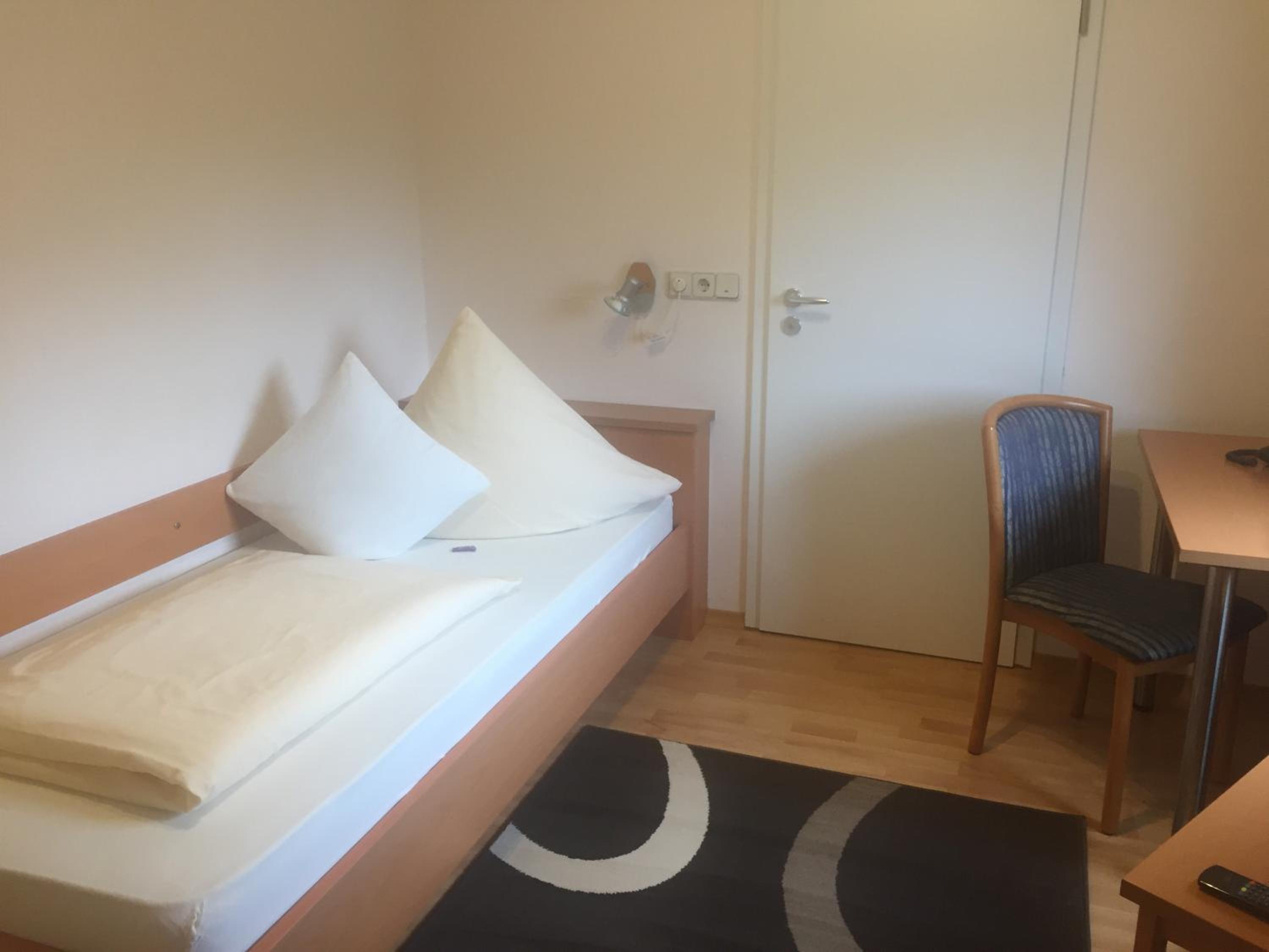 Budget Single Room photo 1