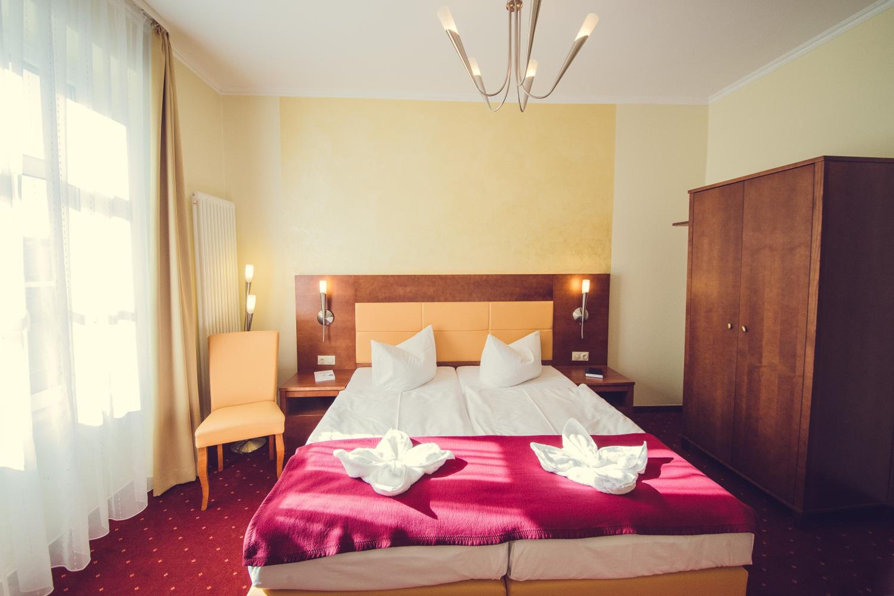 Business Double Room - Photo 15