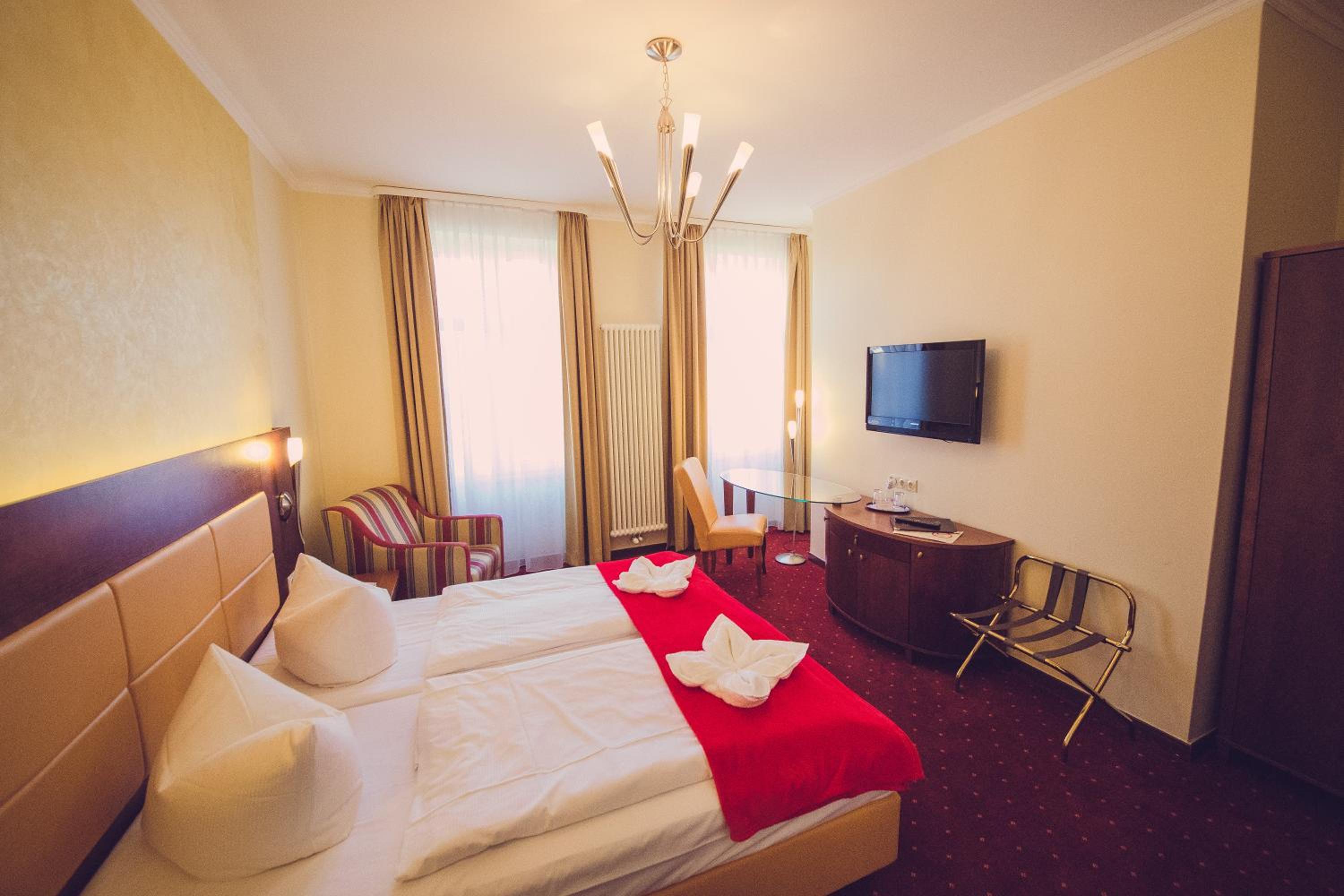 Comfort Double Room - Photo 13