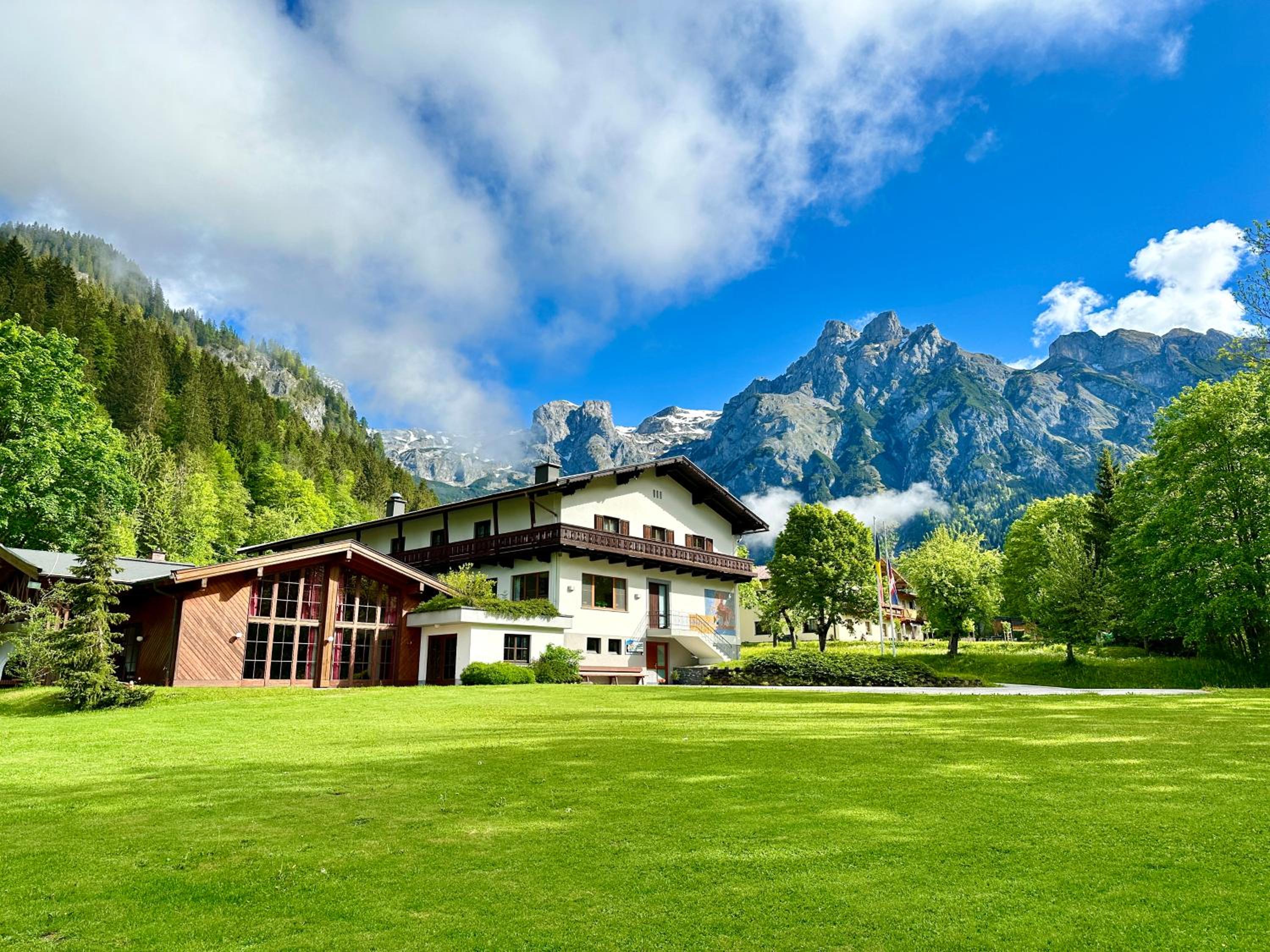 Double Room with Mountain View