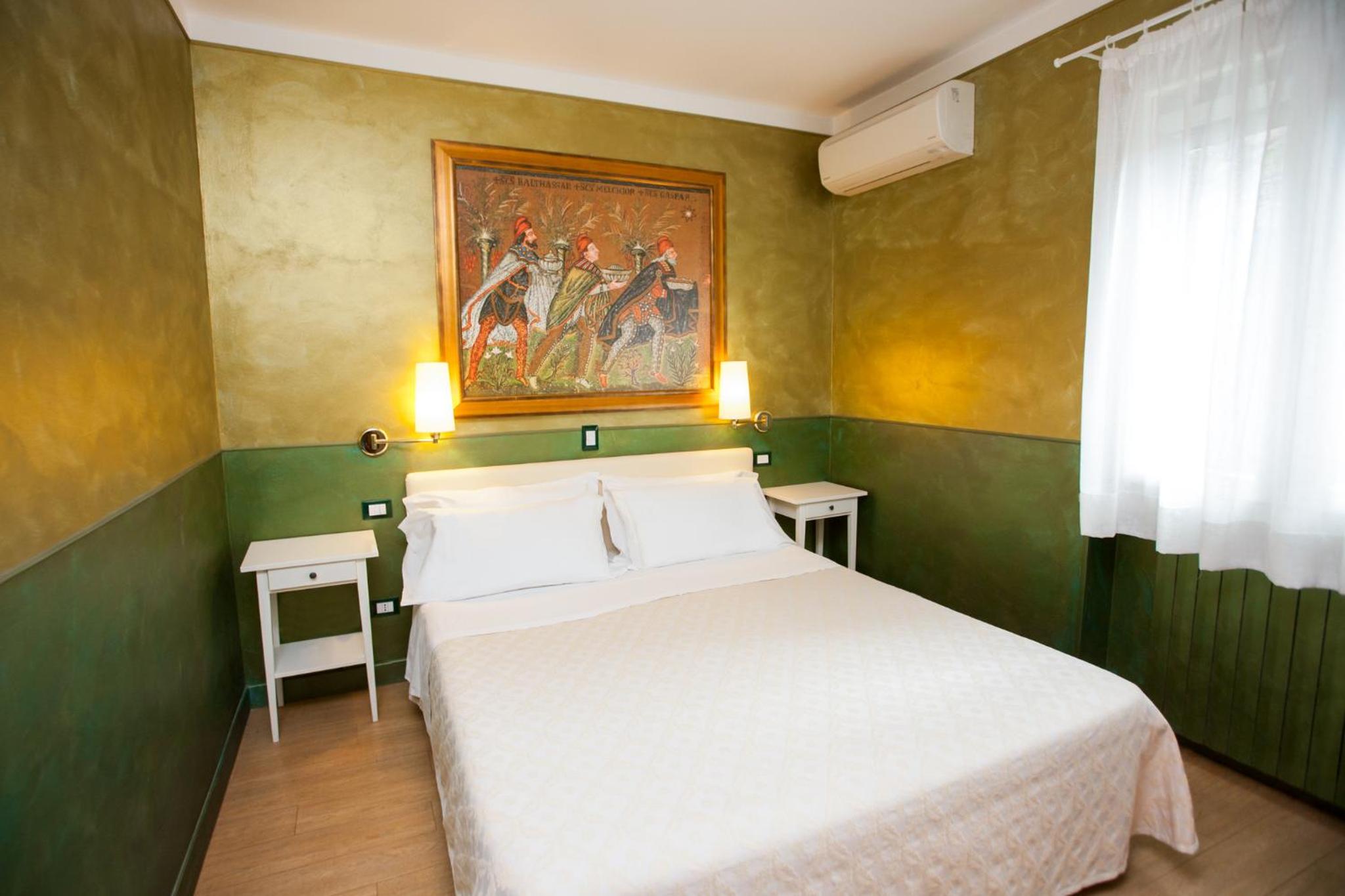 Economy Double Room - Photo 3