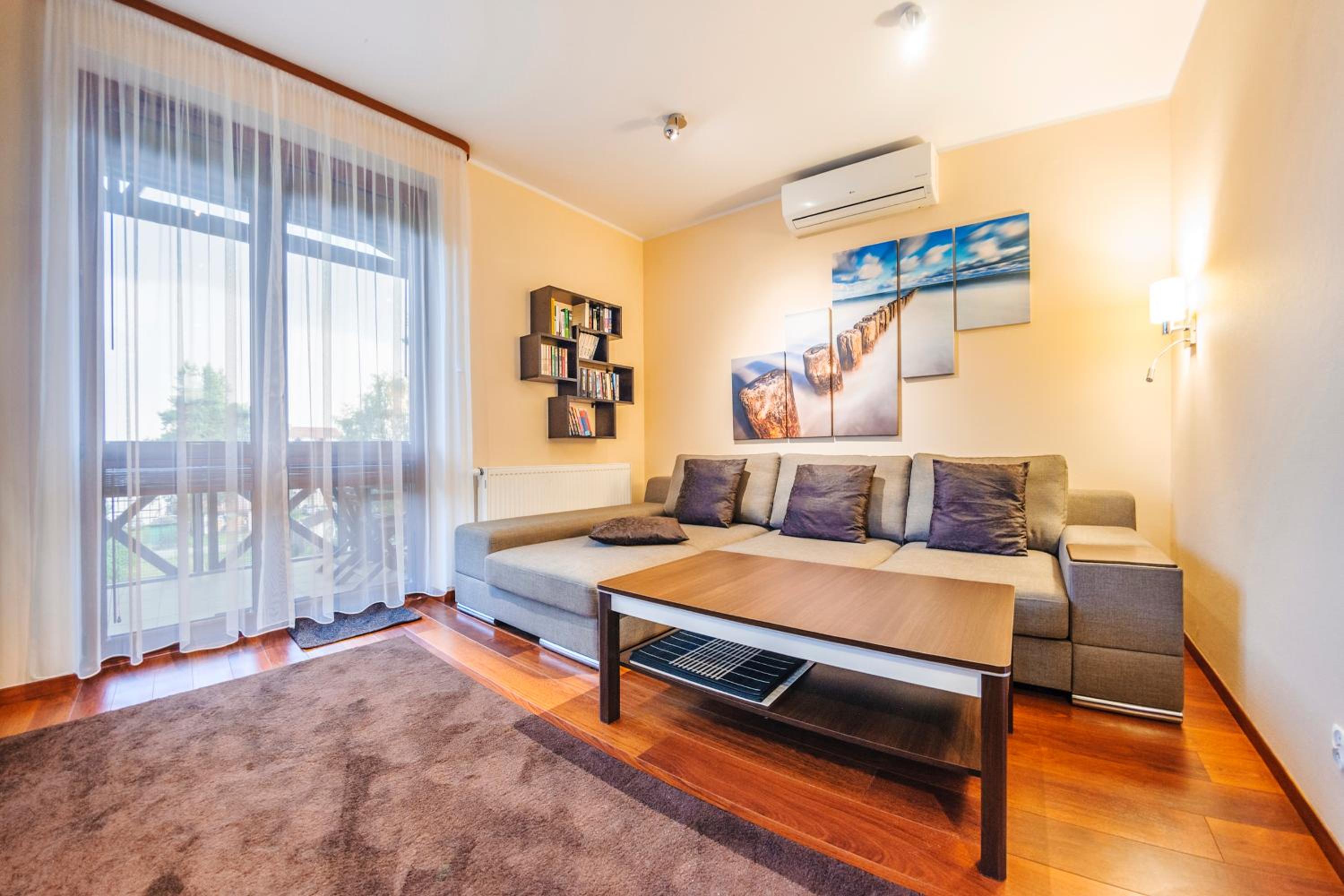 Two-Bedroom Apartment - 5 Orła Białego Street
