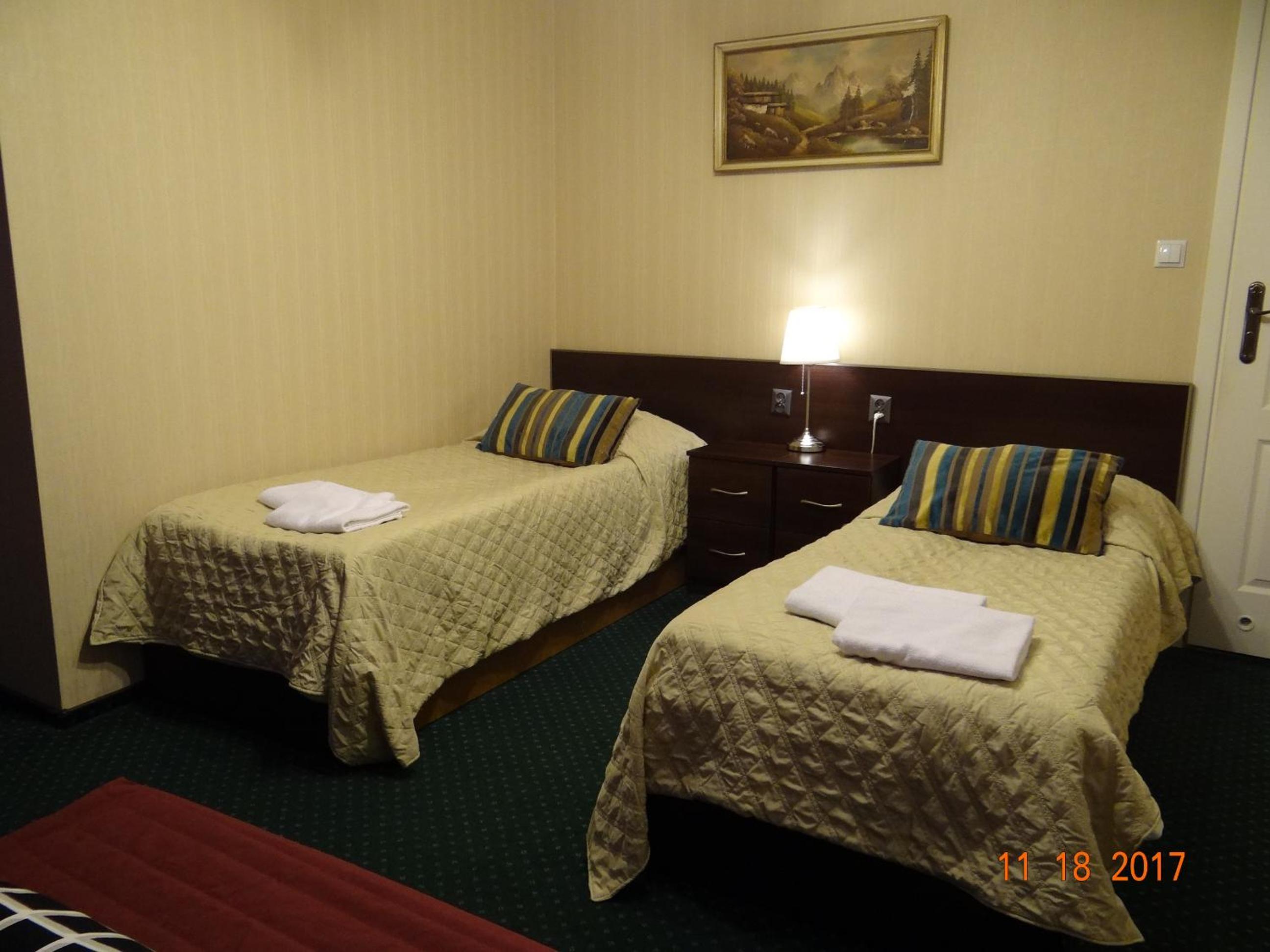 Double Room - Photo 19