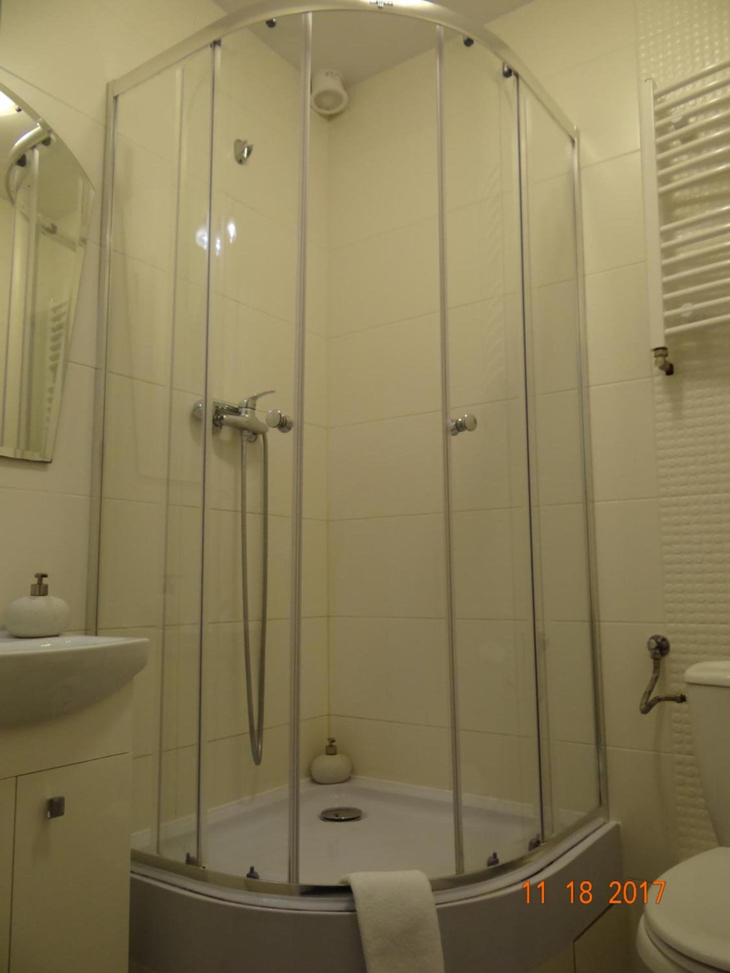 Double Room - Photo 14