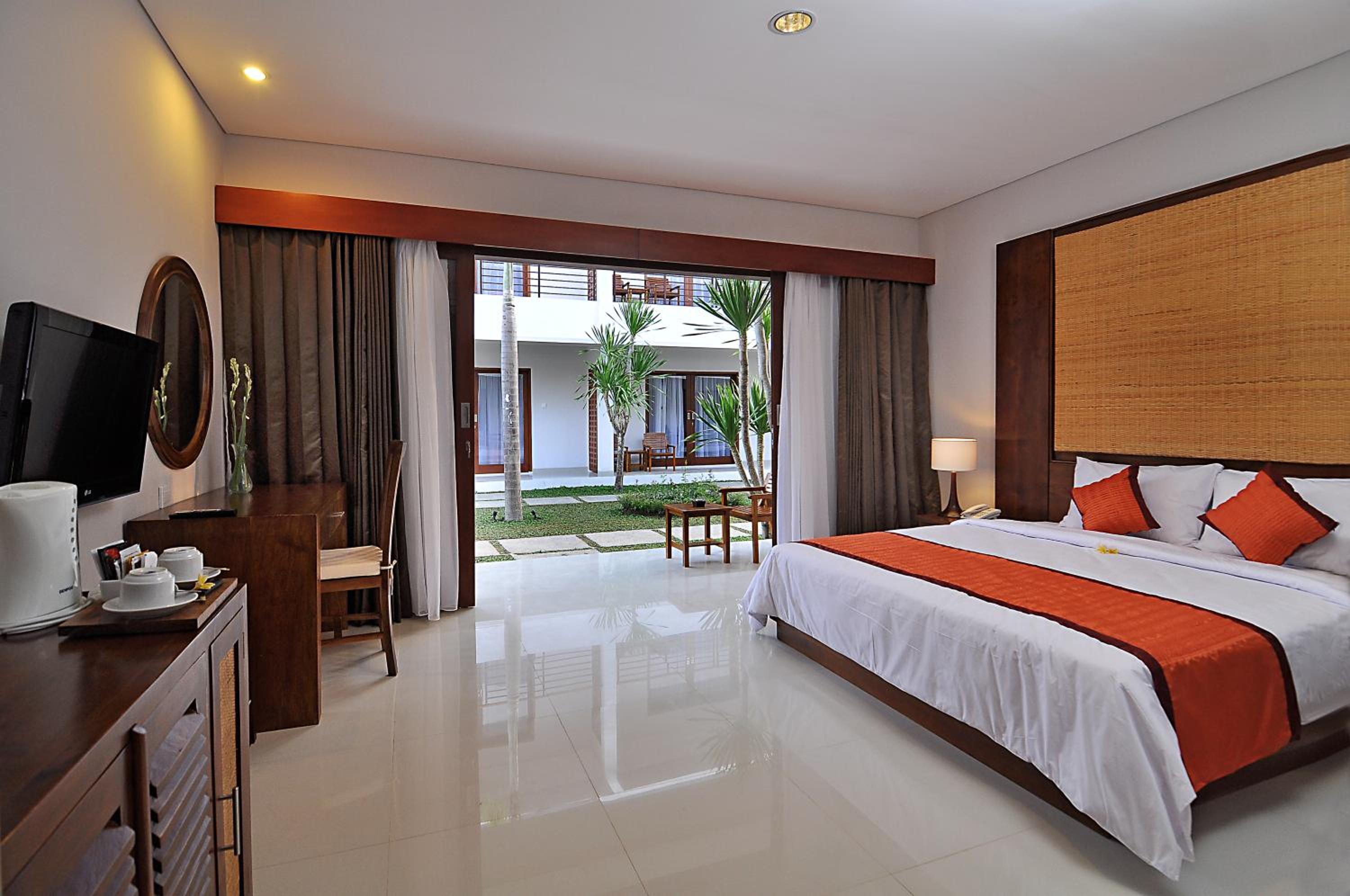 Deluxe Double or Twin Room photo 3