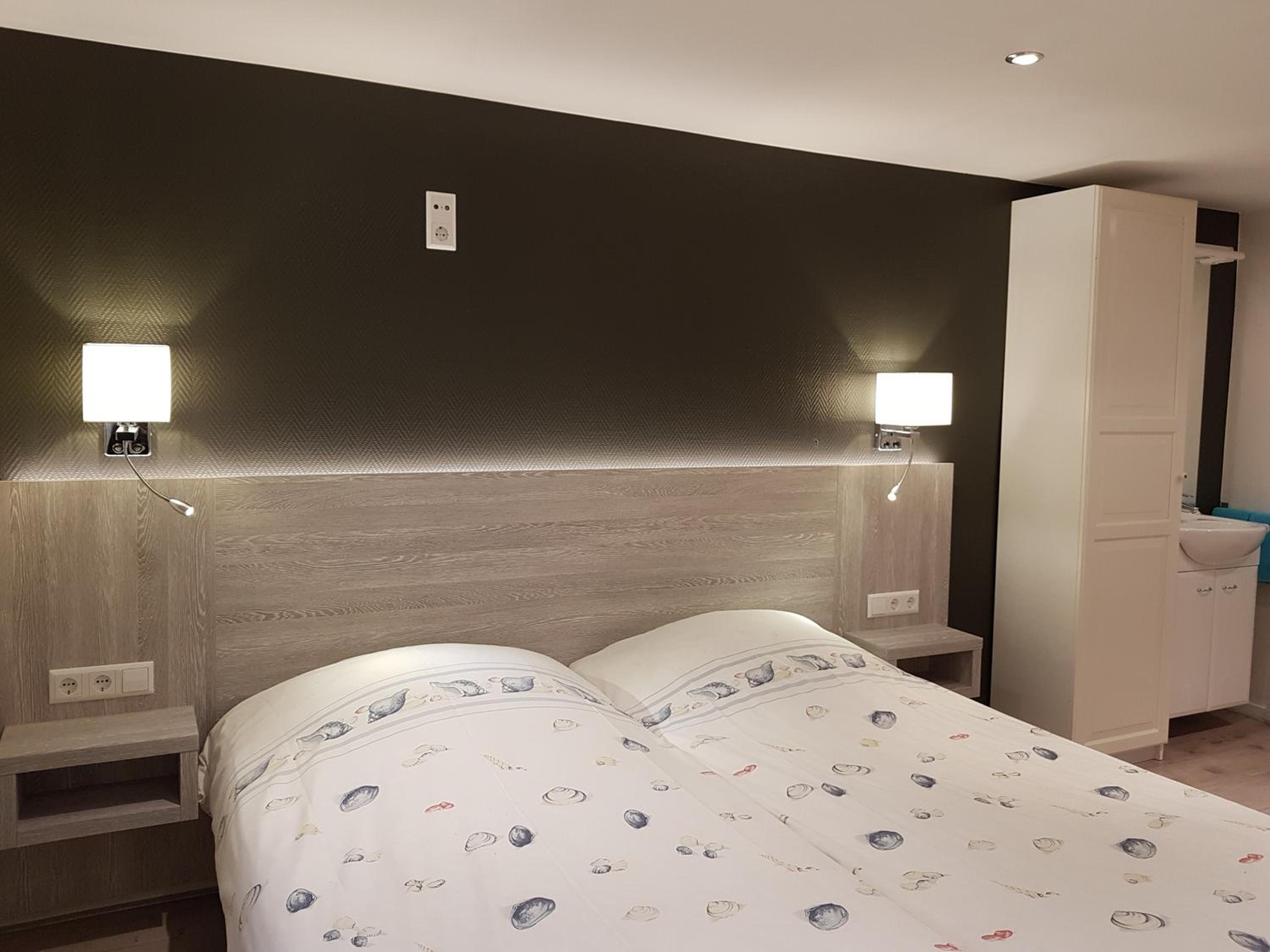 Quintuple Room (3 Adults + 2 Children) photo 2