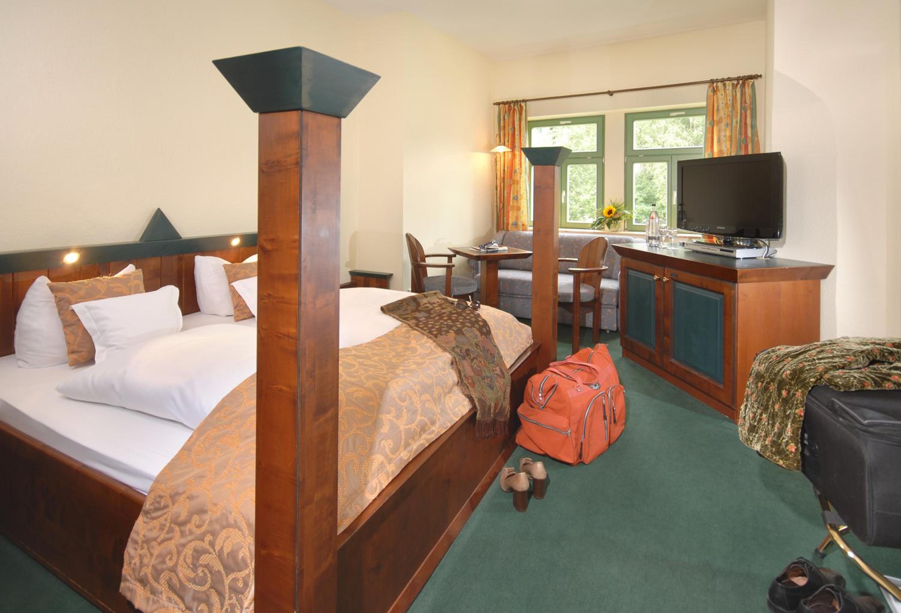 Deluxe King Room