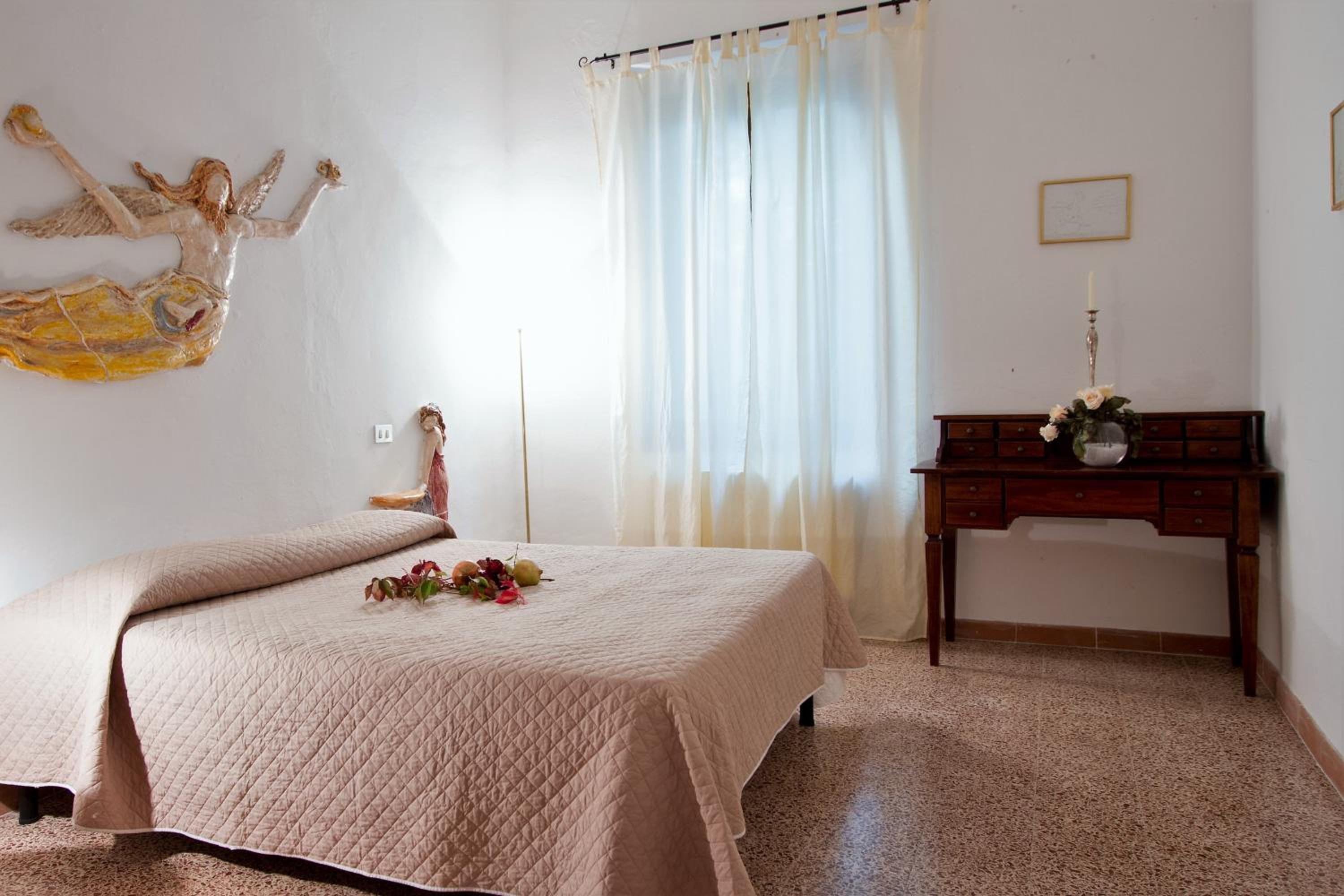 Three-Bedroom Villa photo 1