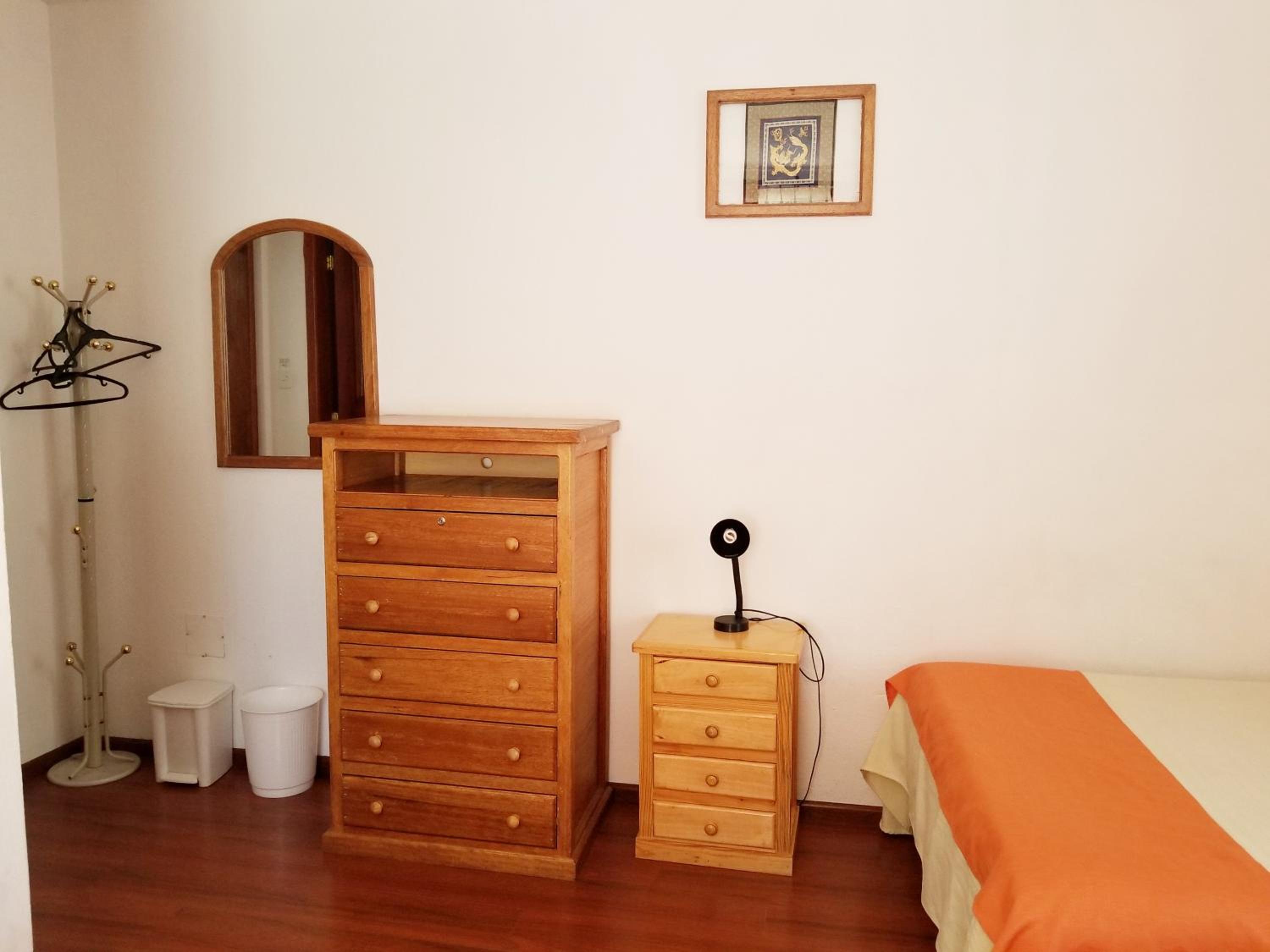 Quadruple Room with Private Bathroom photo 3