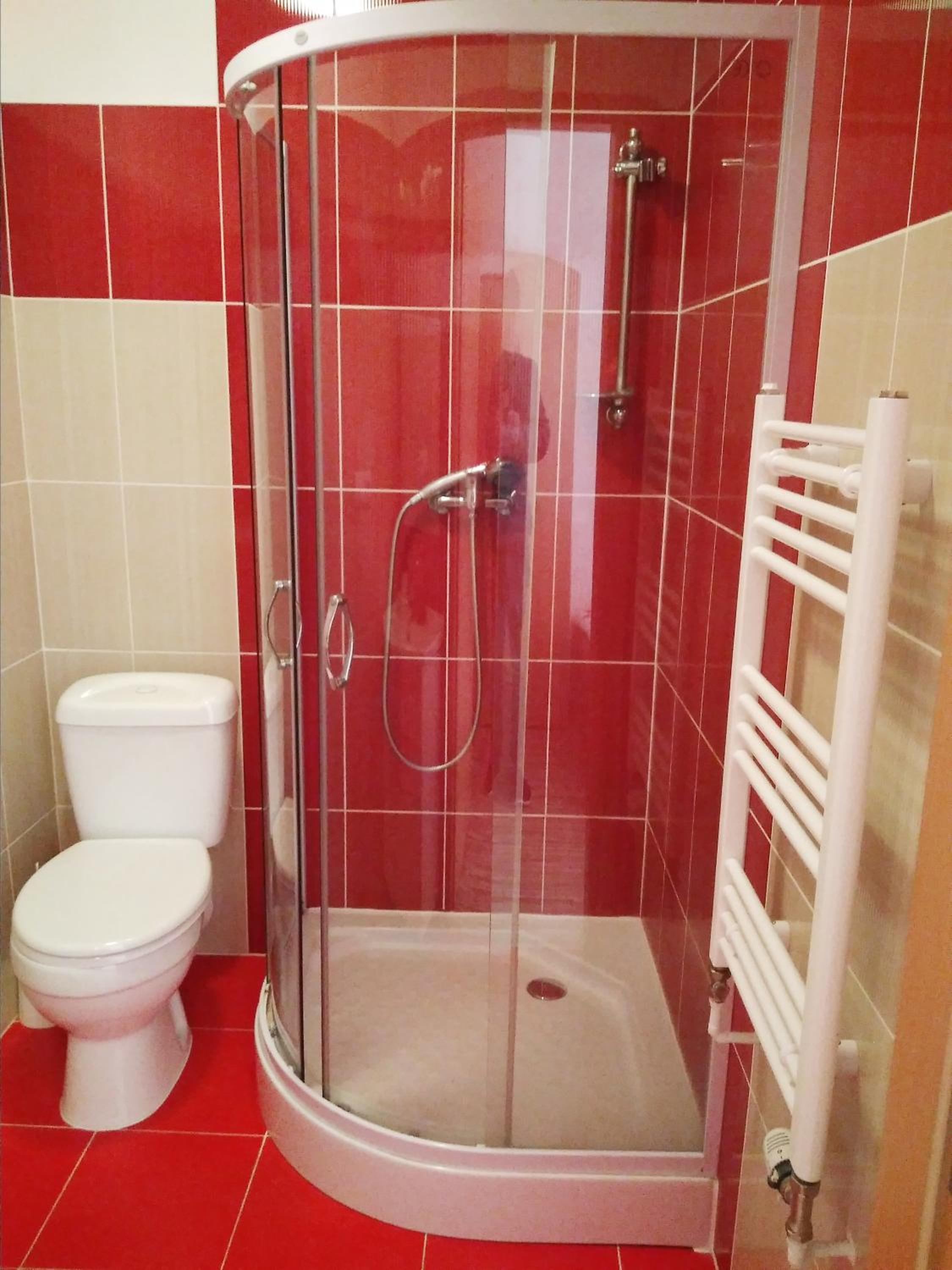 Twin Room with Private Bathroom photo 2