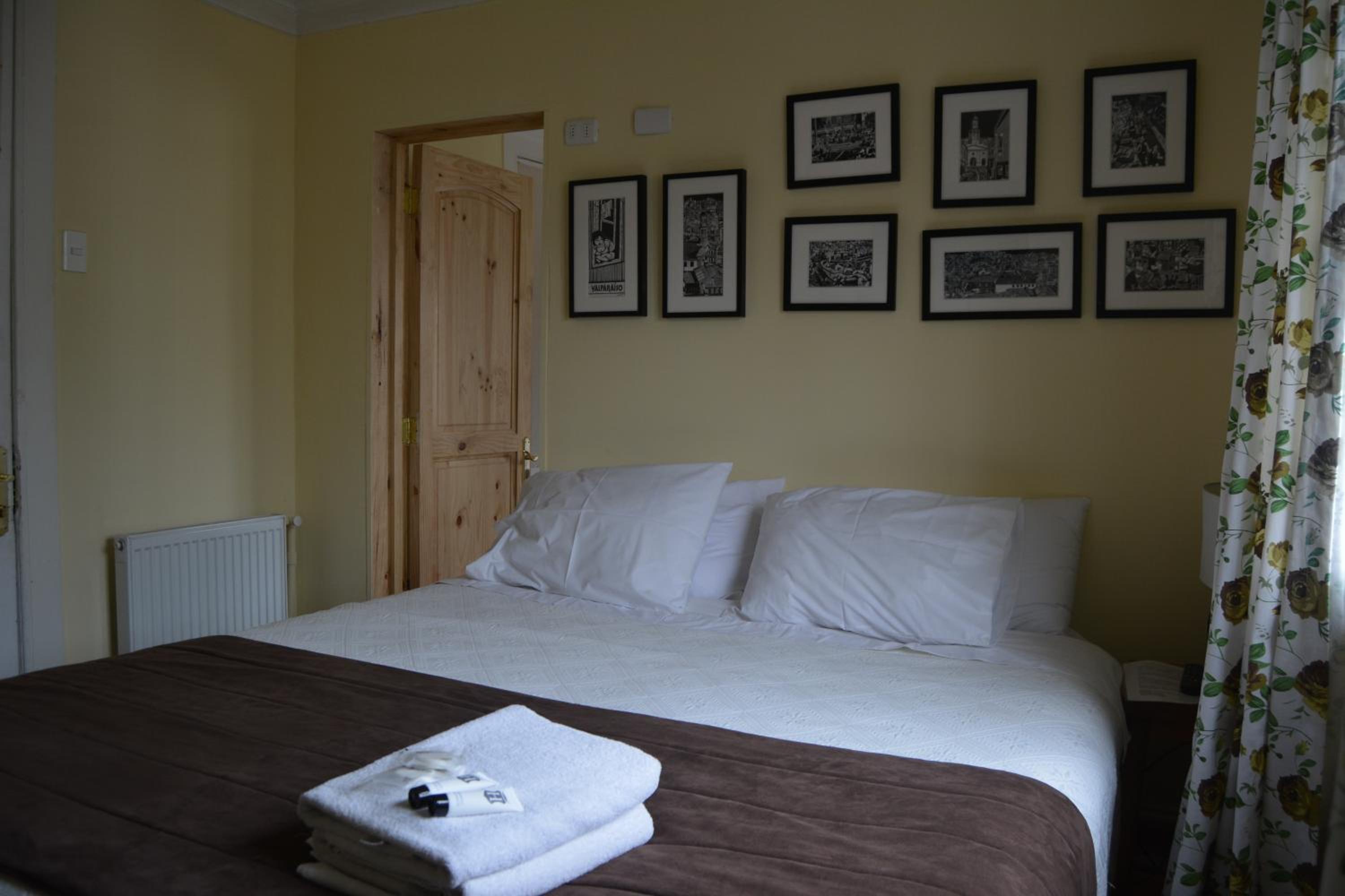 Classic Triple Room photo 1