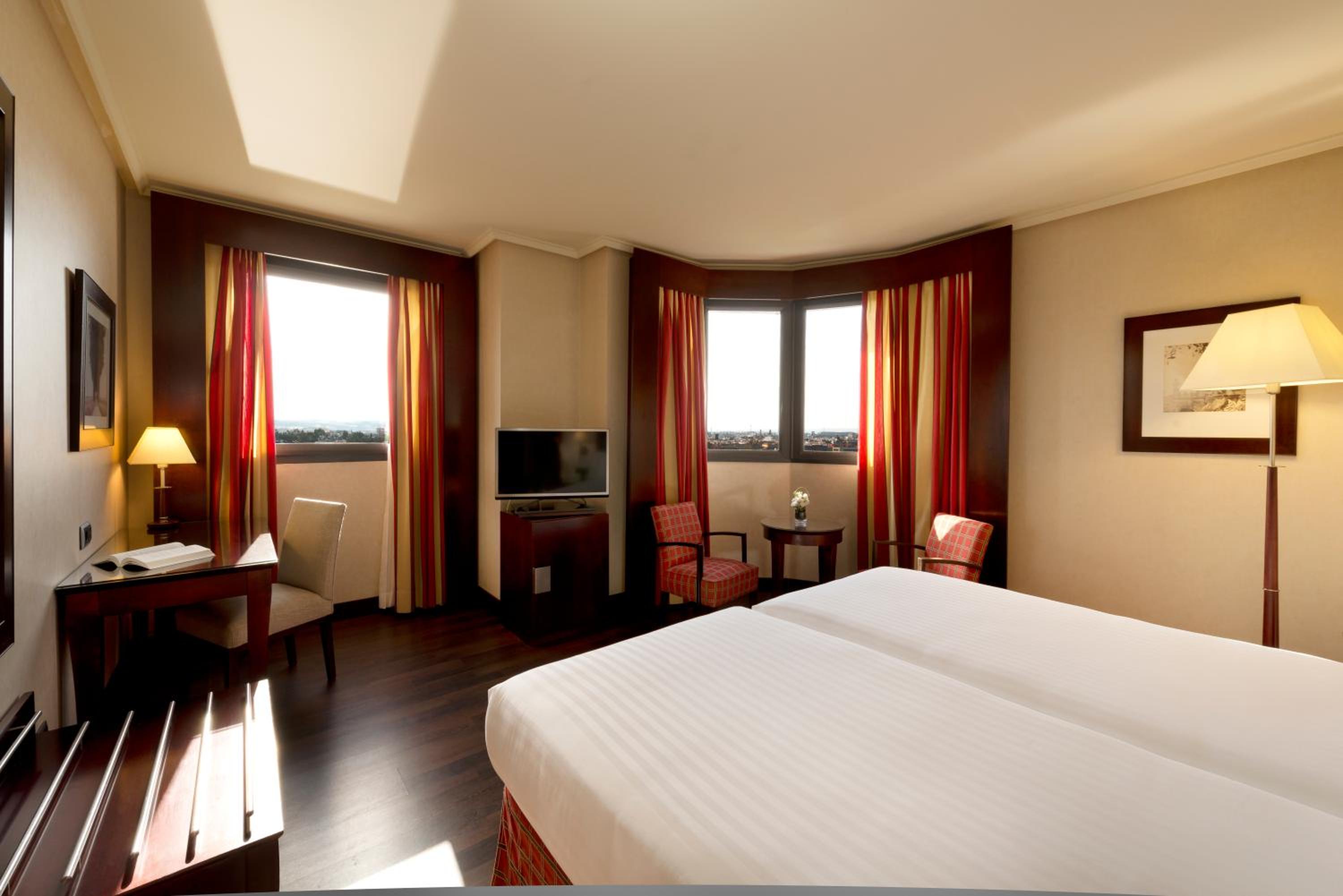 Double or Twin Room (1-2 Adults)