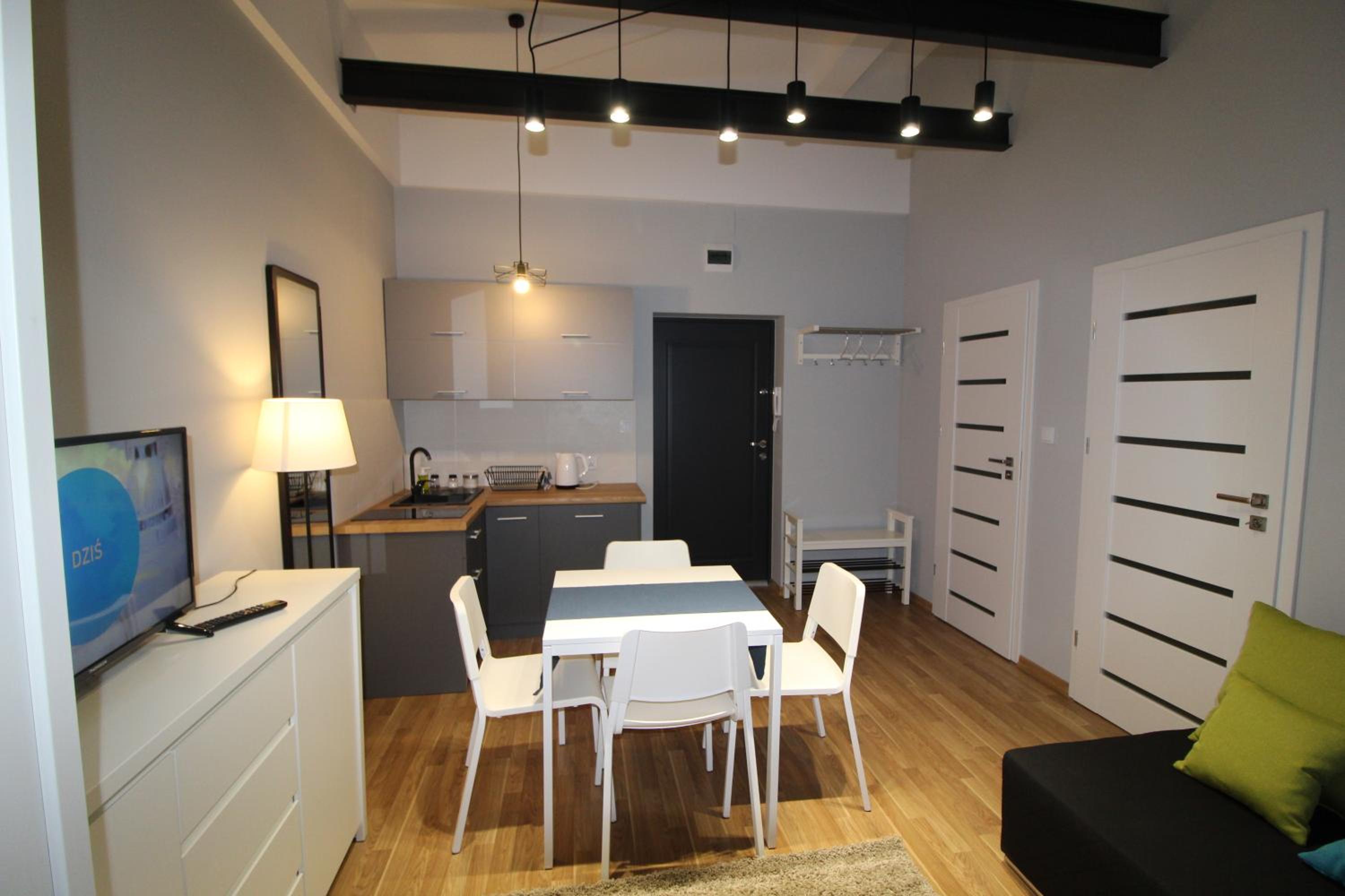 One-Bedroom Apartment - Photo 10