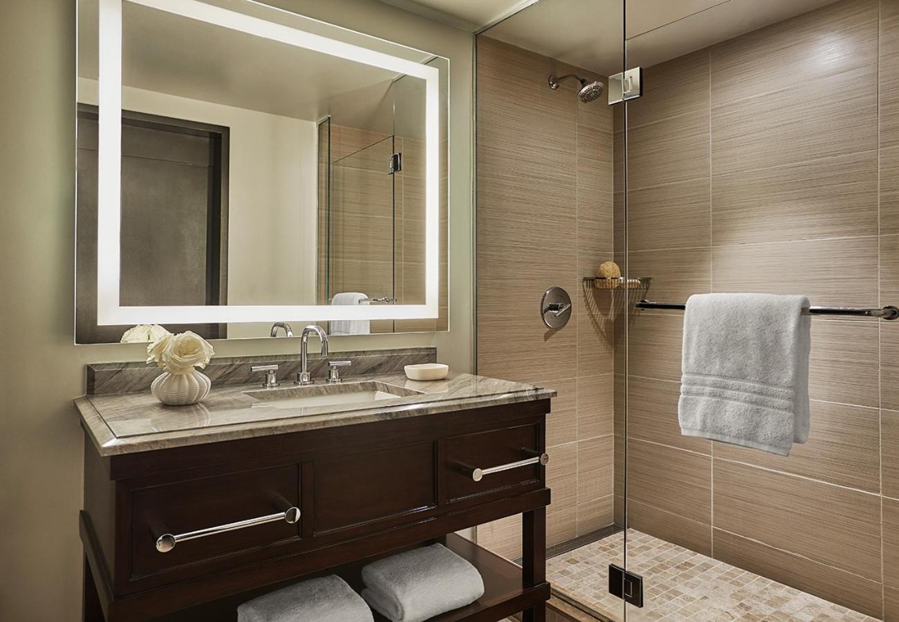 King Room with City View - Photo 8