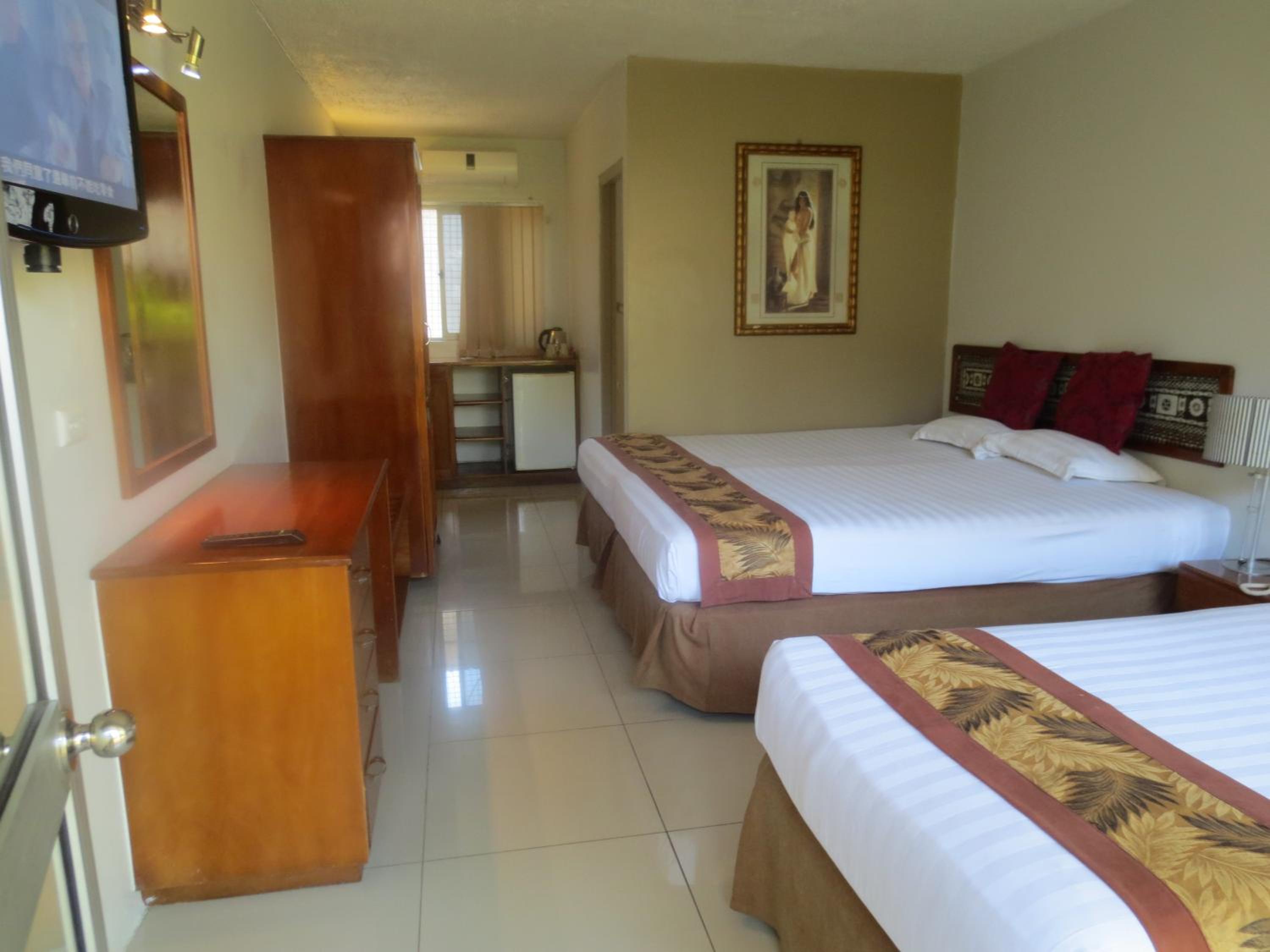 Double Or Twin Room With Pool View photo 3