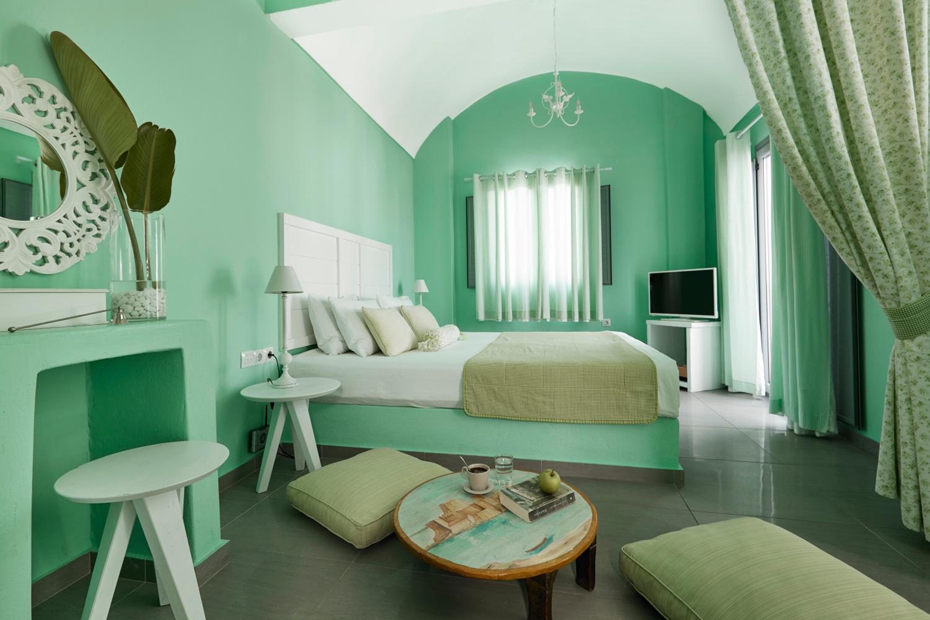 Superb Double Room With Hot Tub And Caldera View