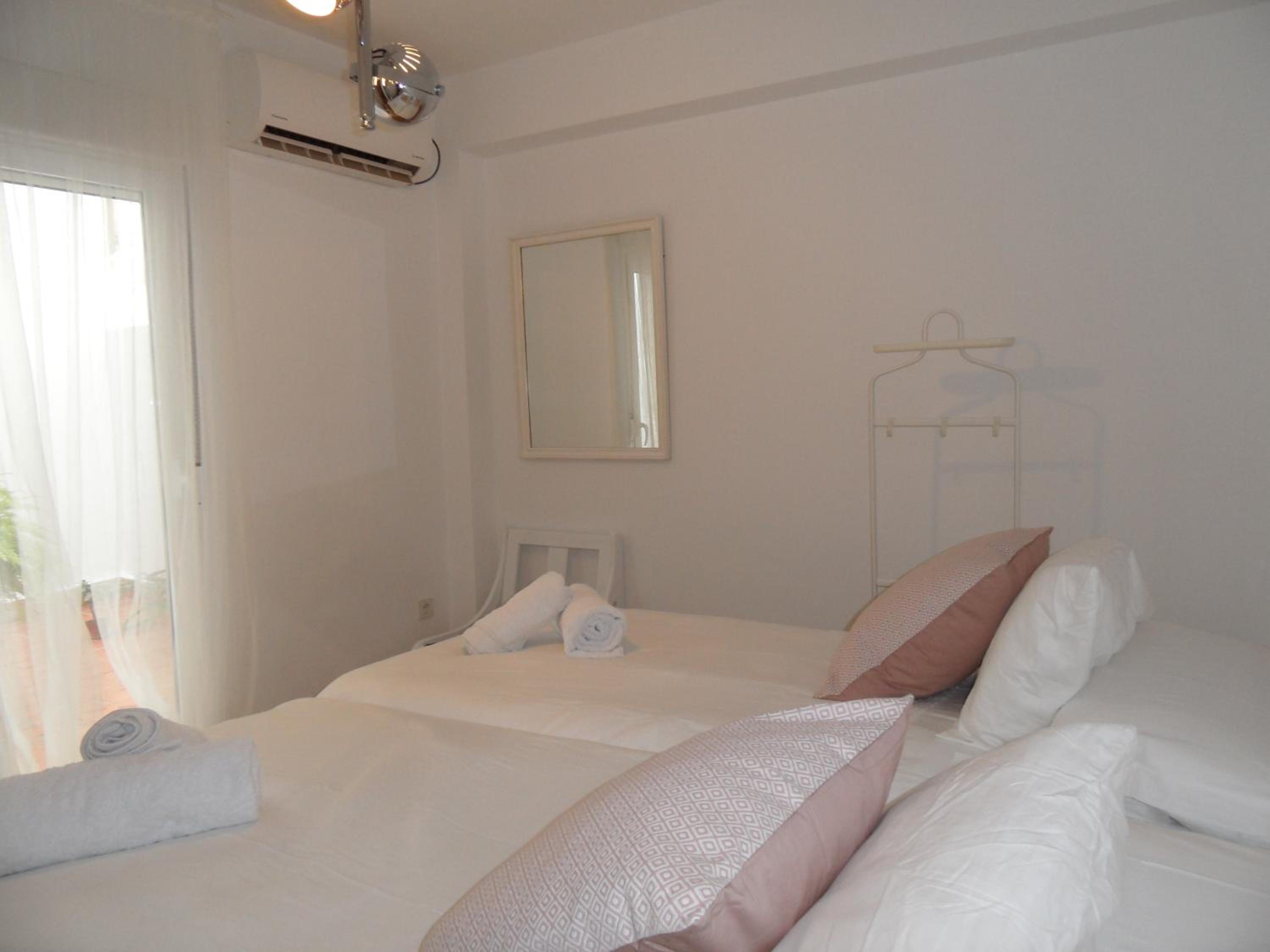 Deluxe Apartment - Photo 40