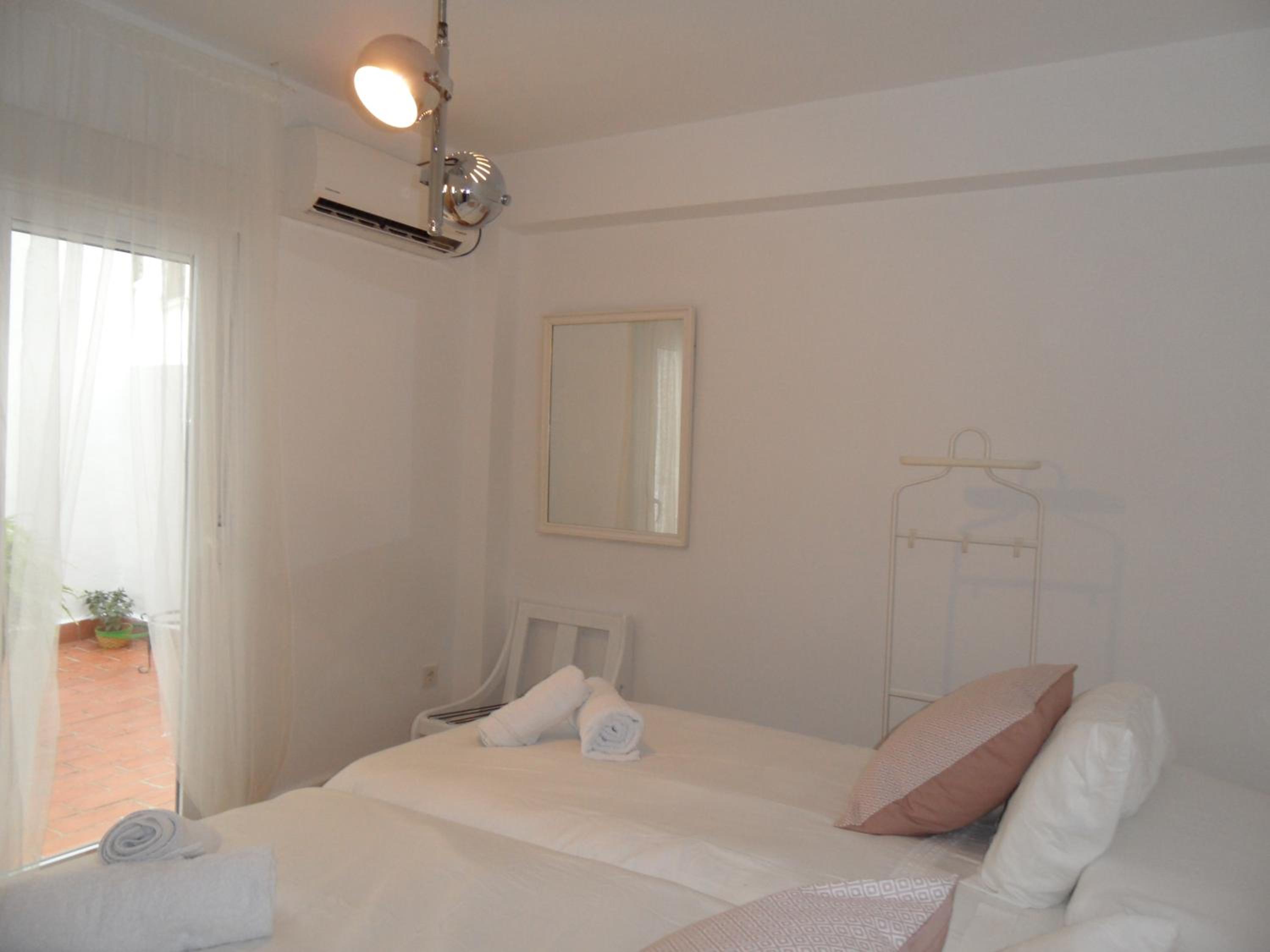 Deluxe Apartment - Photo 24