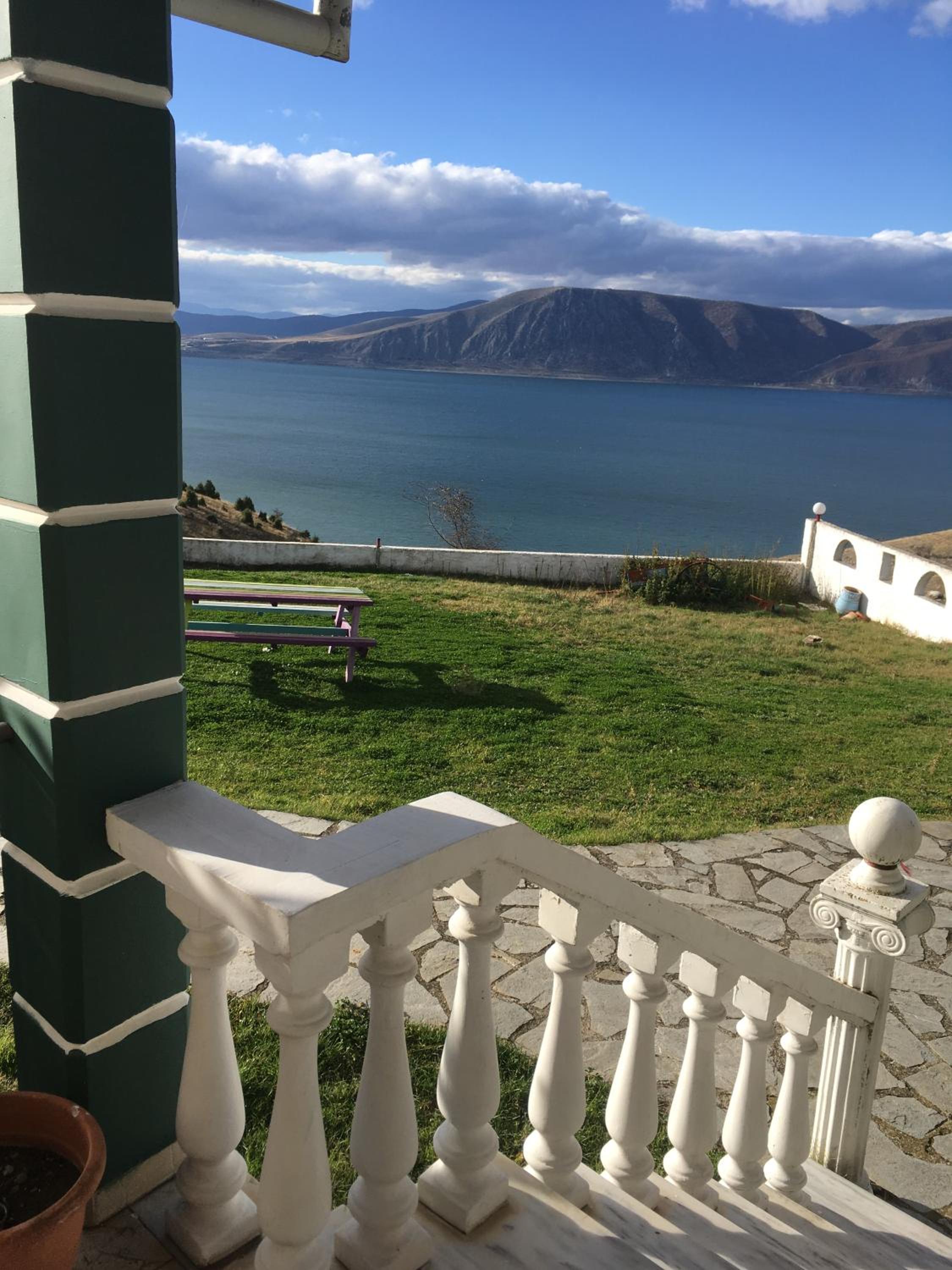 Winter Caldera - Apartment with Lake View photo 3