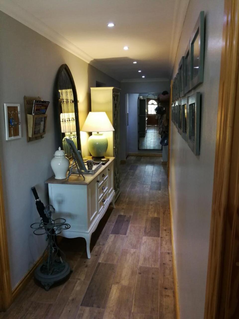 King Suite photo 2