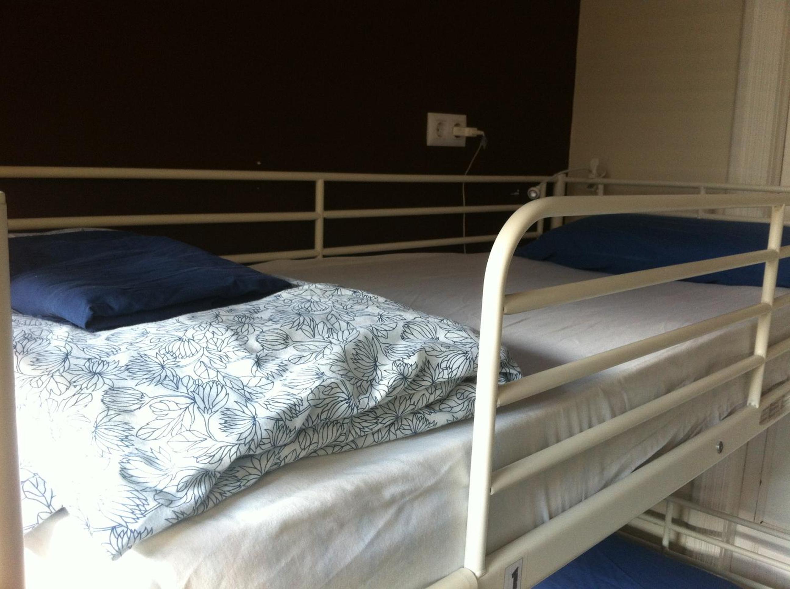 Cama Individual en Habitación Compartida con 2 Camas