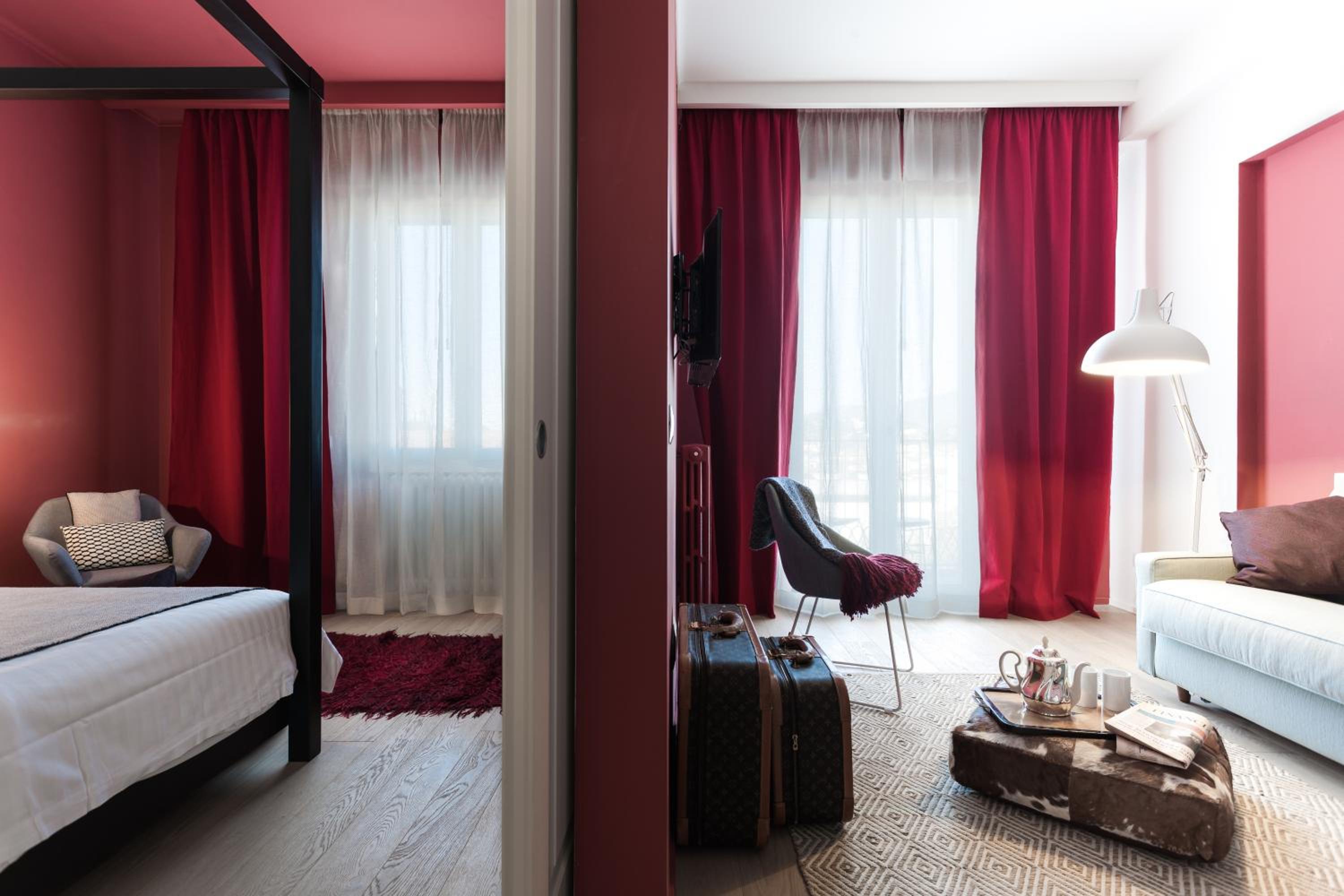 Junior Suite with Balcony photo 3