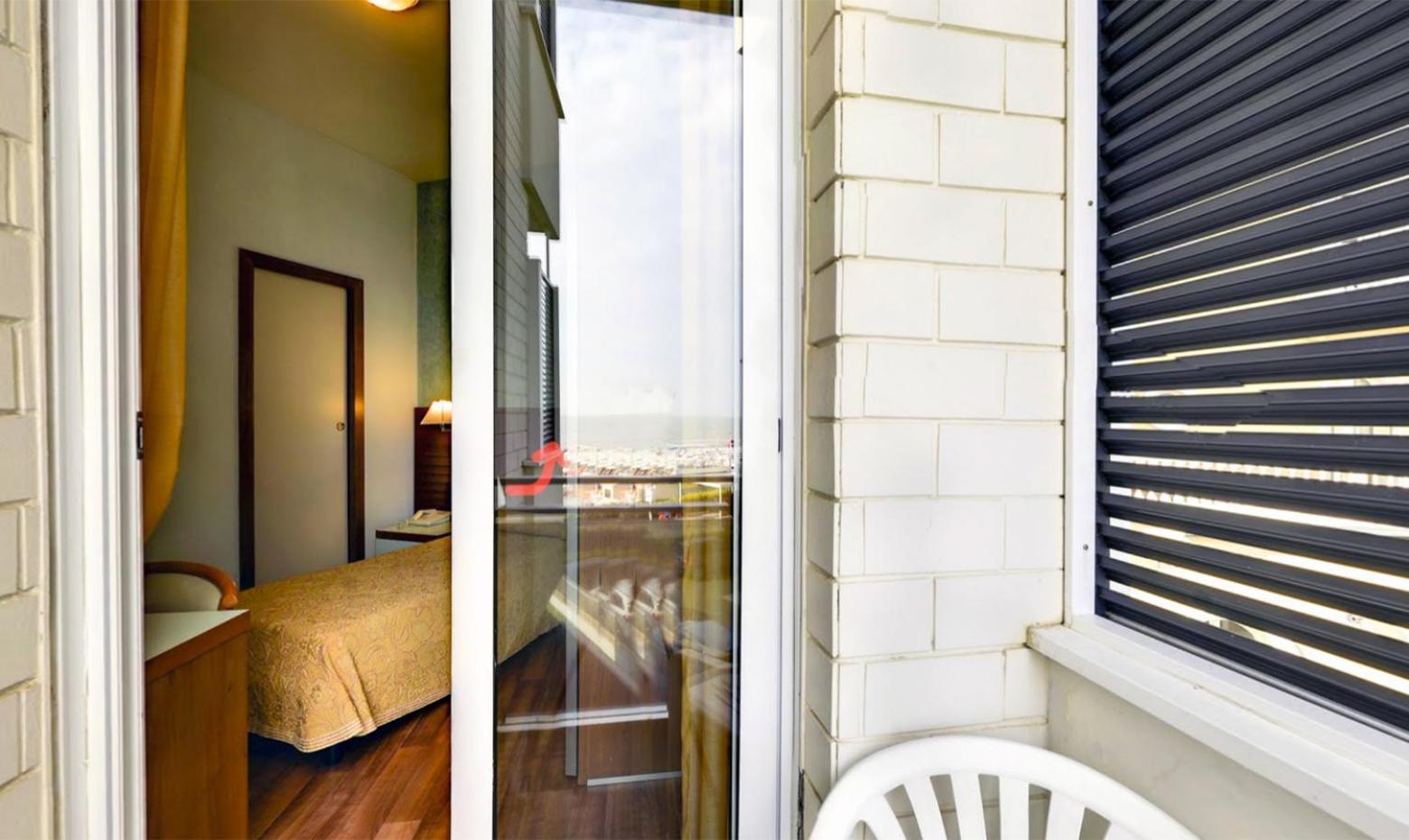 Single Room with Partial Sea View