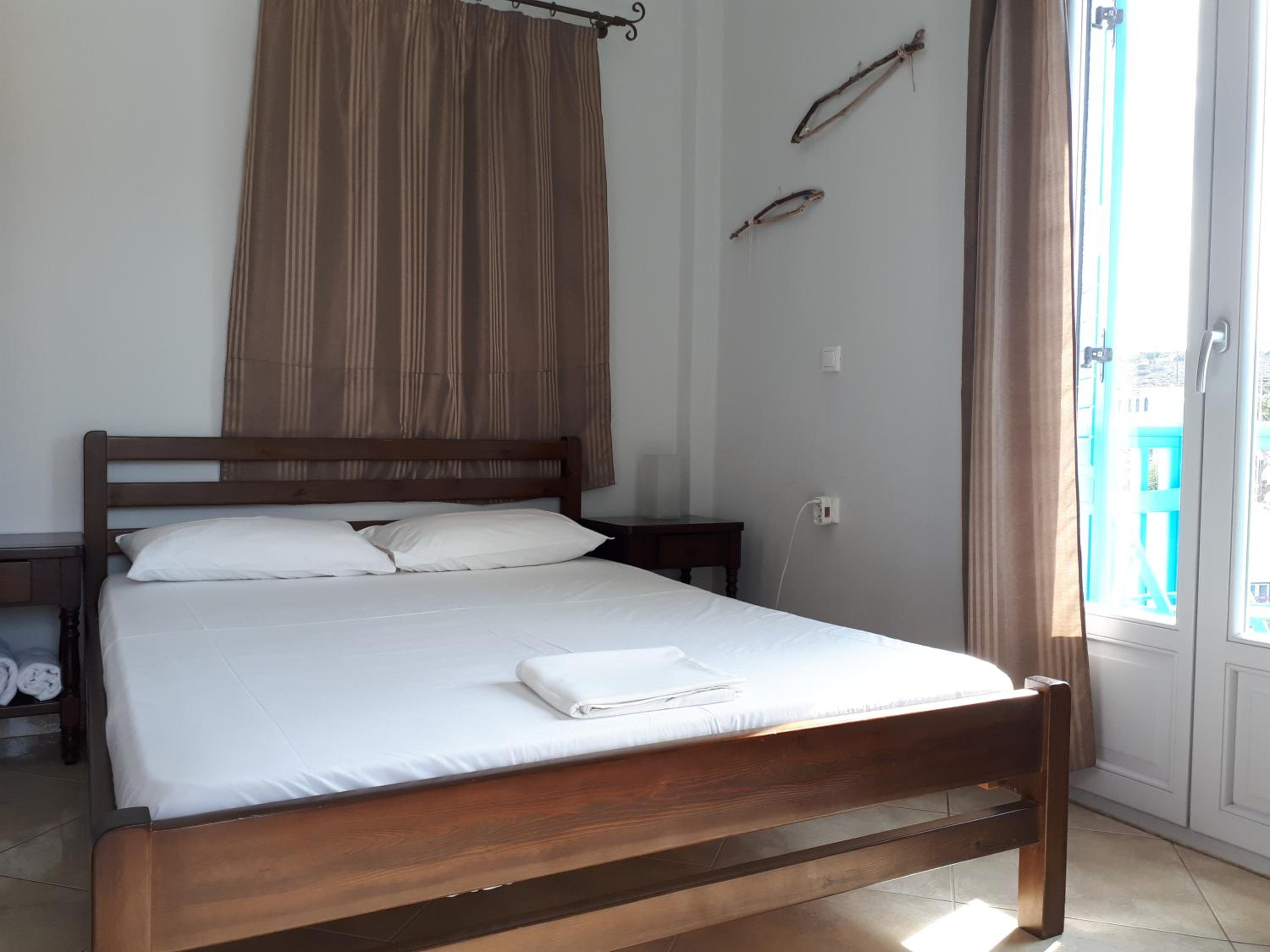 Double or Twin Room - Photo 4