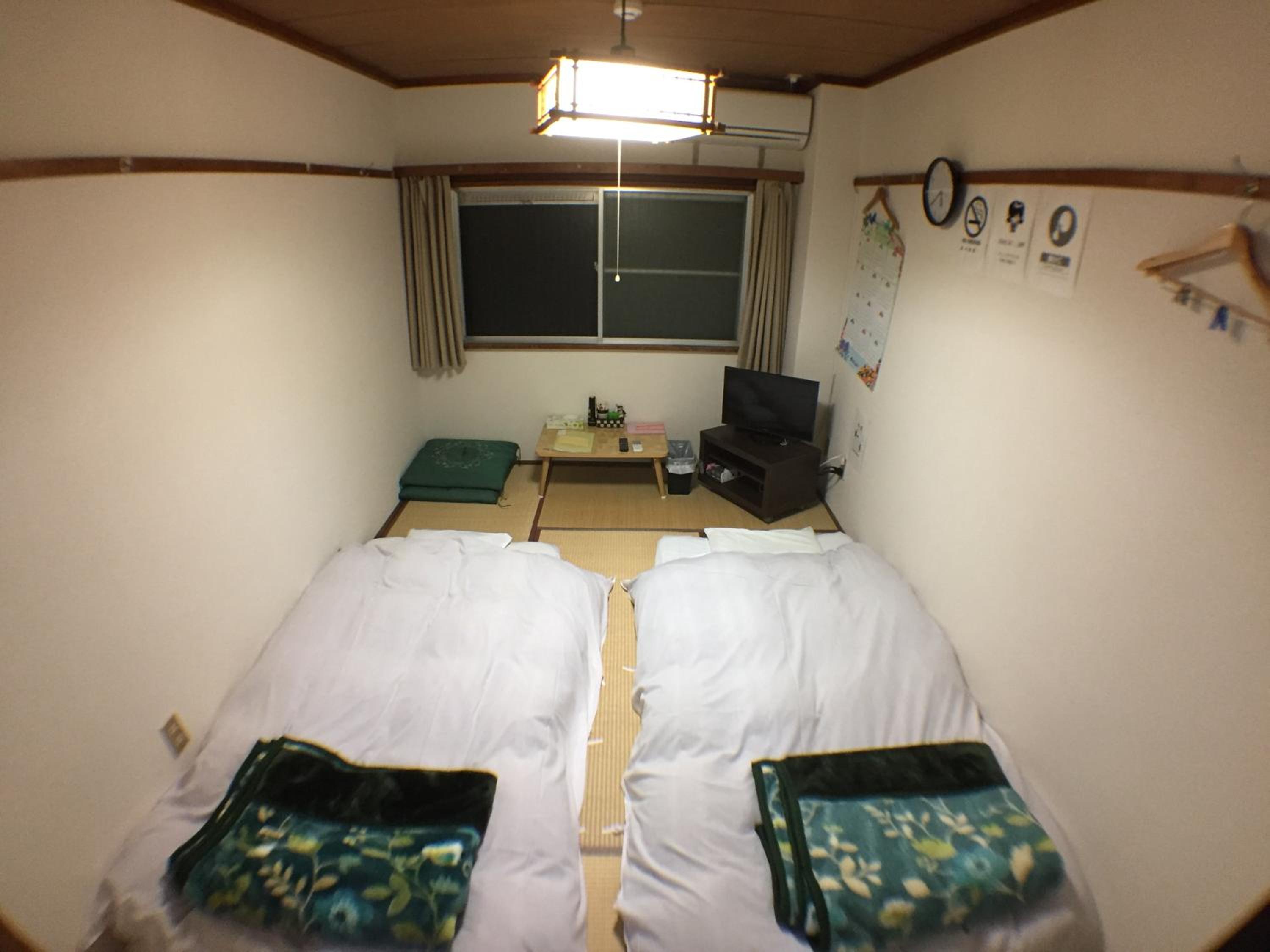 One-Bedroom Apartment - Photo 16
