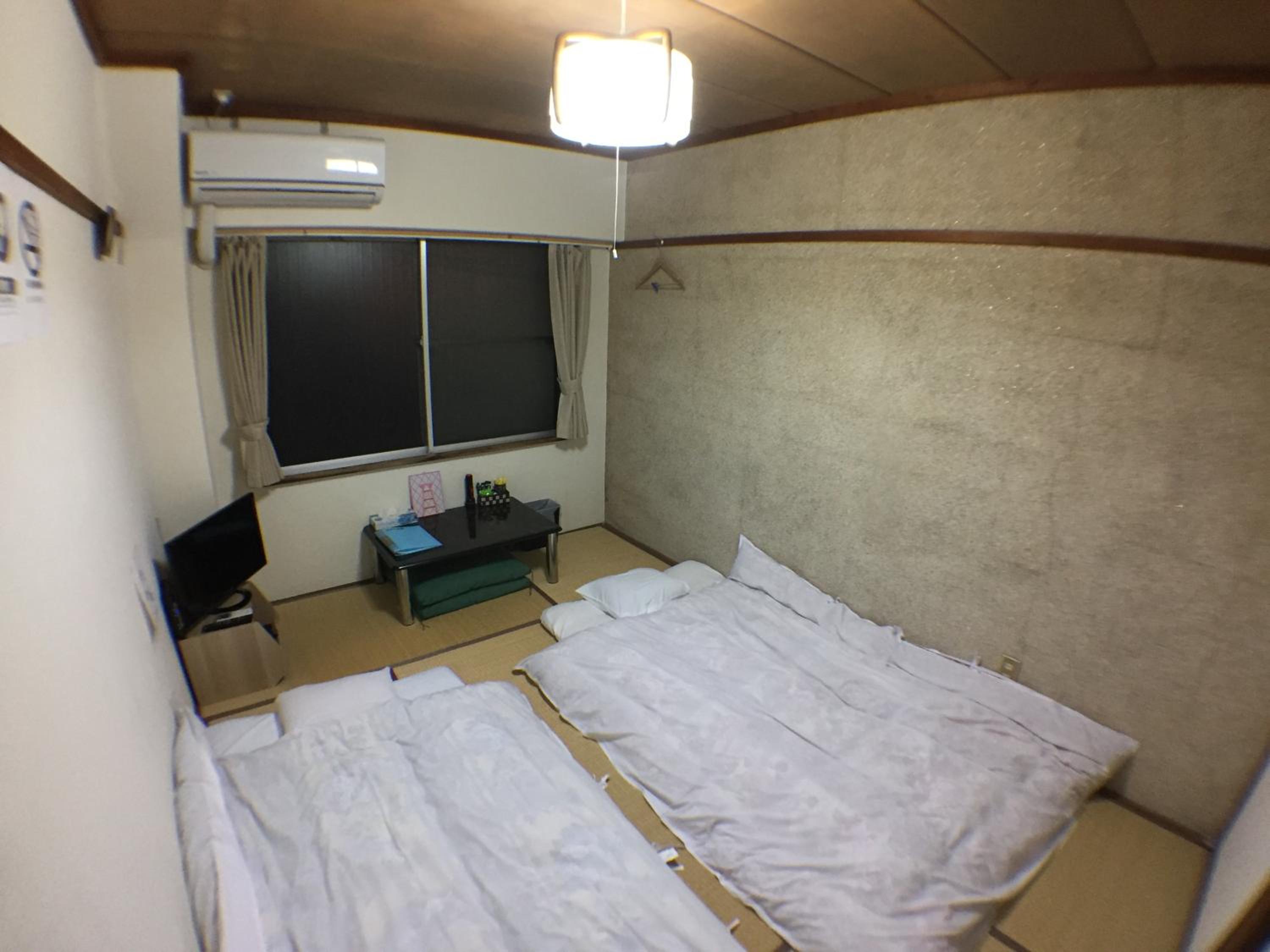 One-Bedroom Apartment - Photo 18