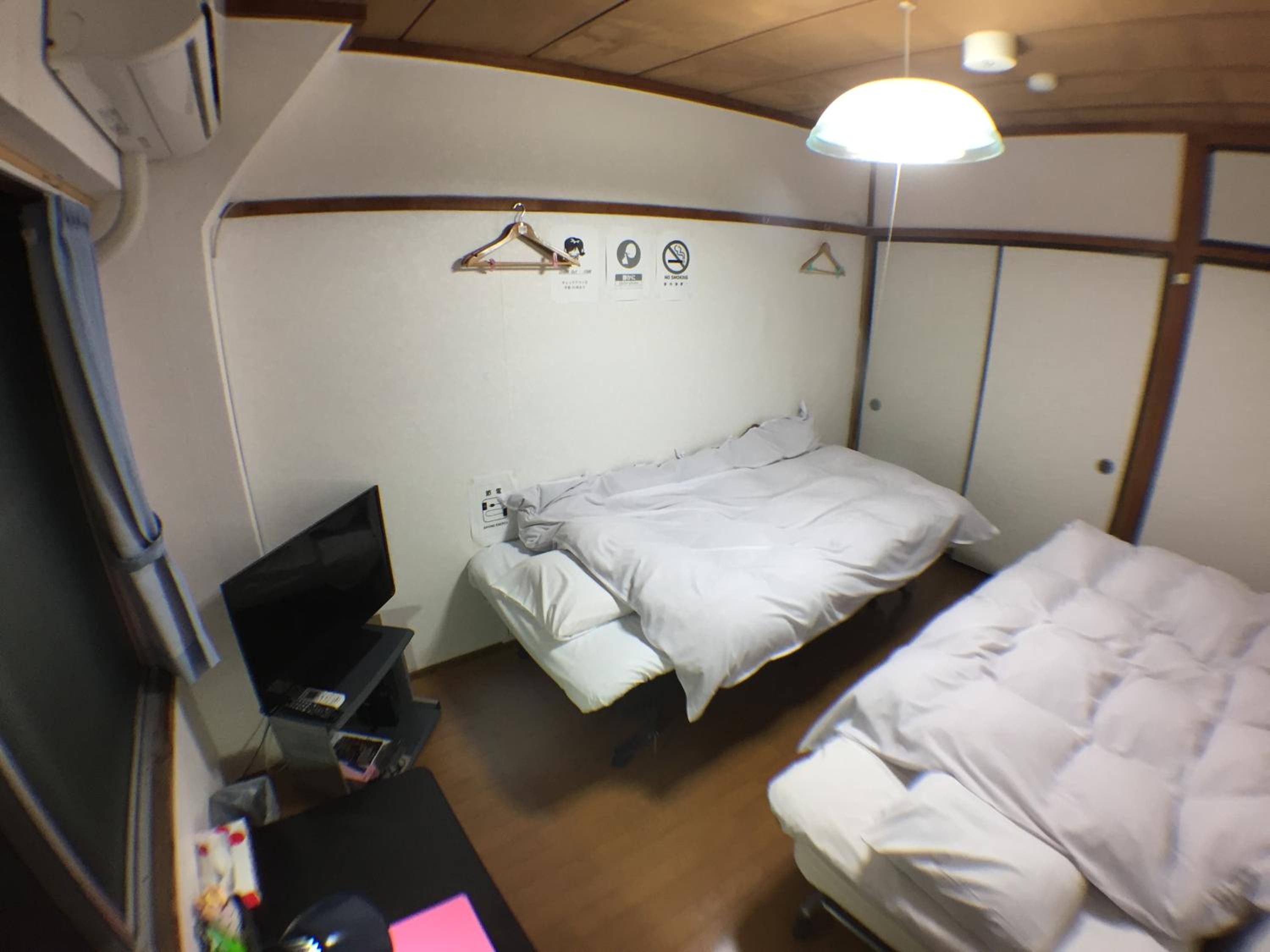 One-Bedroom Apartment - Photo 1
