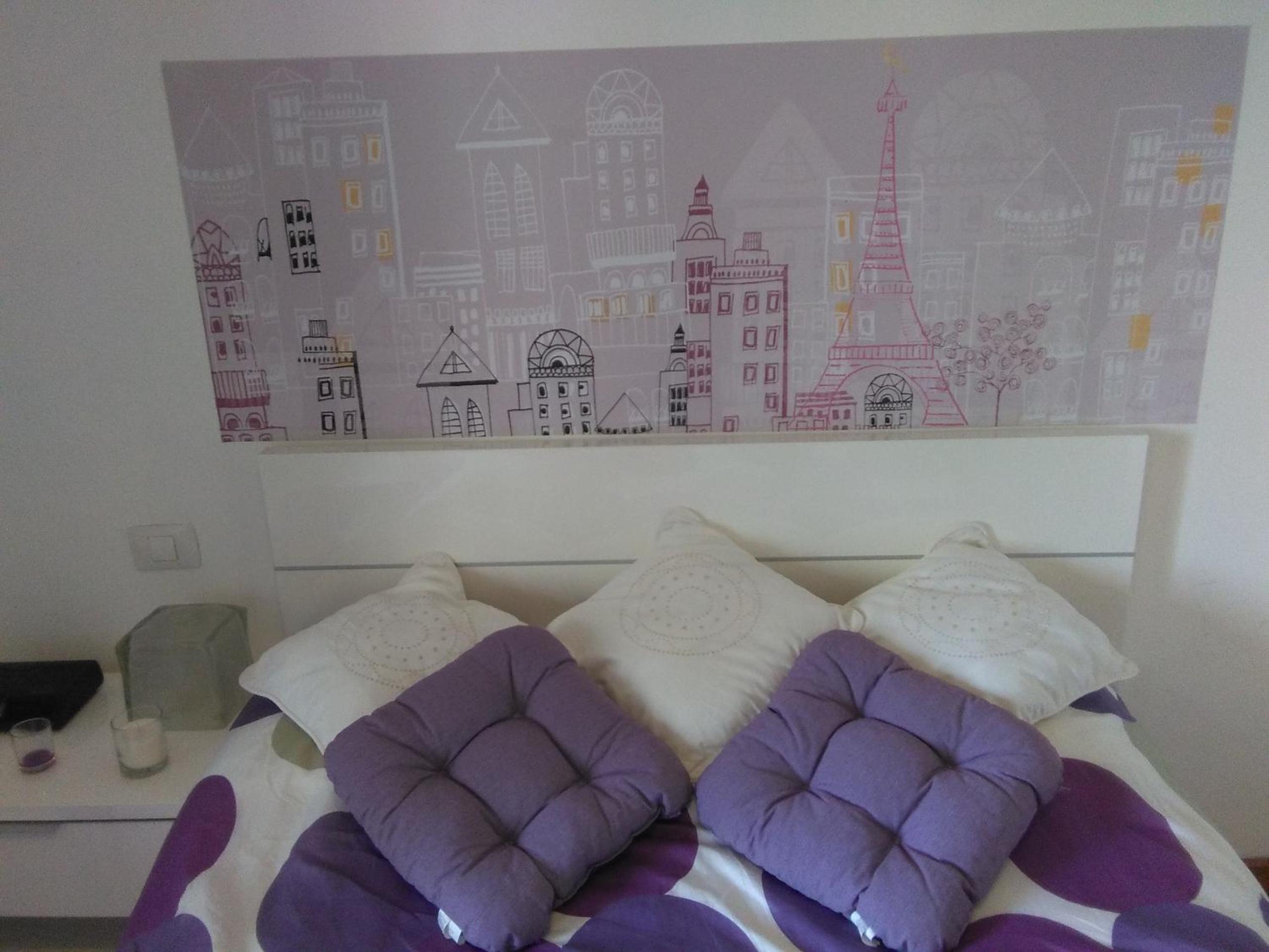 Studio Apartment photo 3