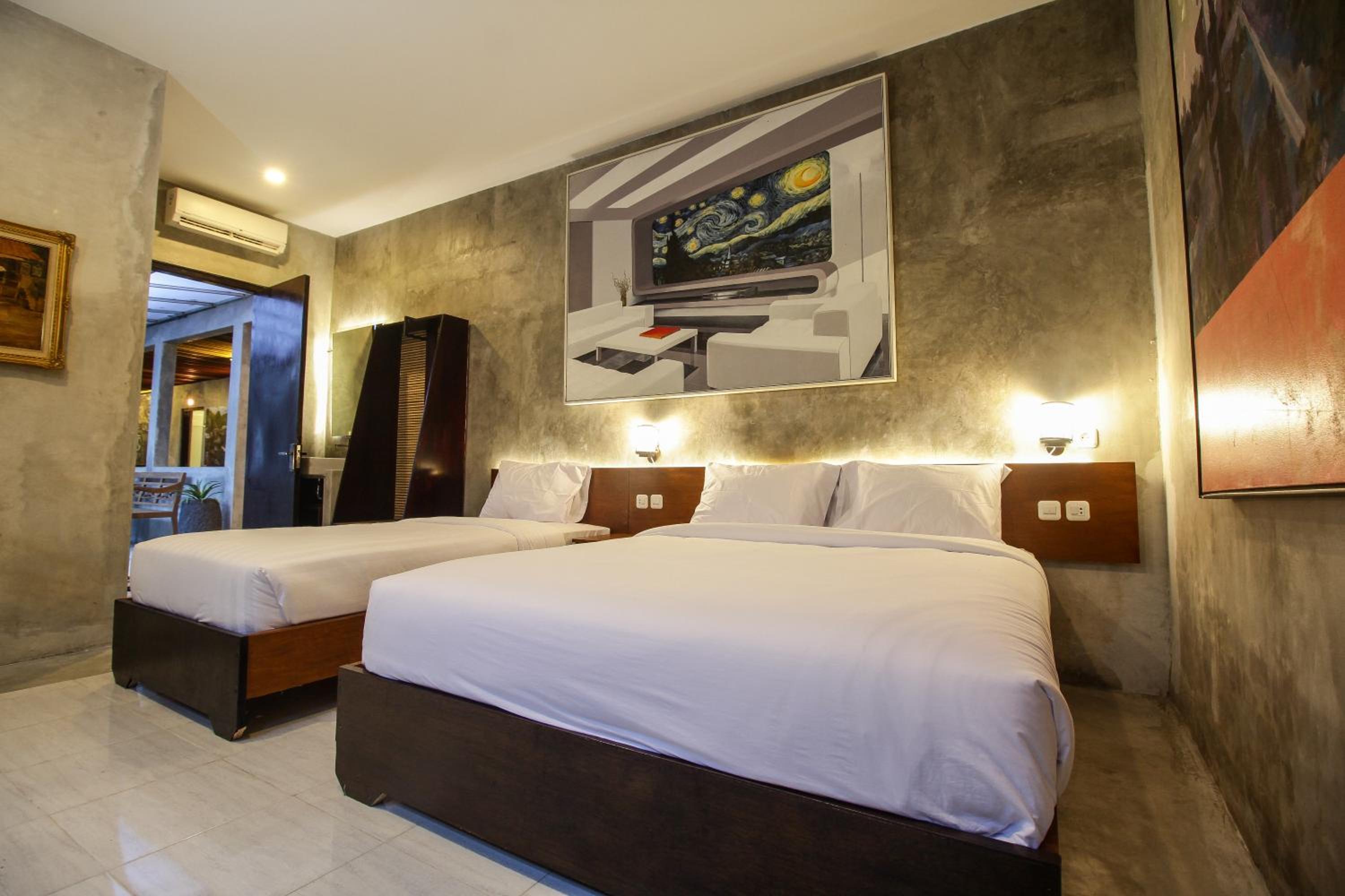 Deluxe Triple Room photo 1