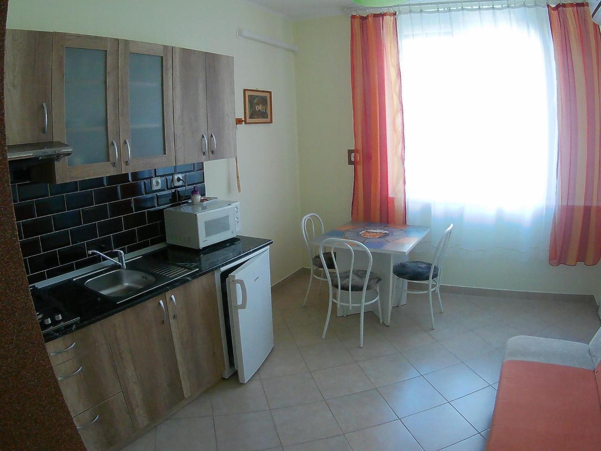 Studio Apartment photo 3