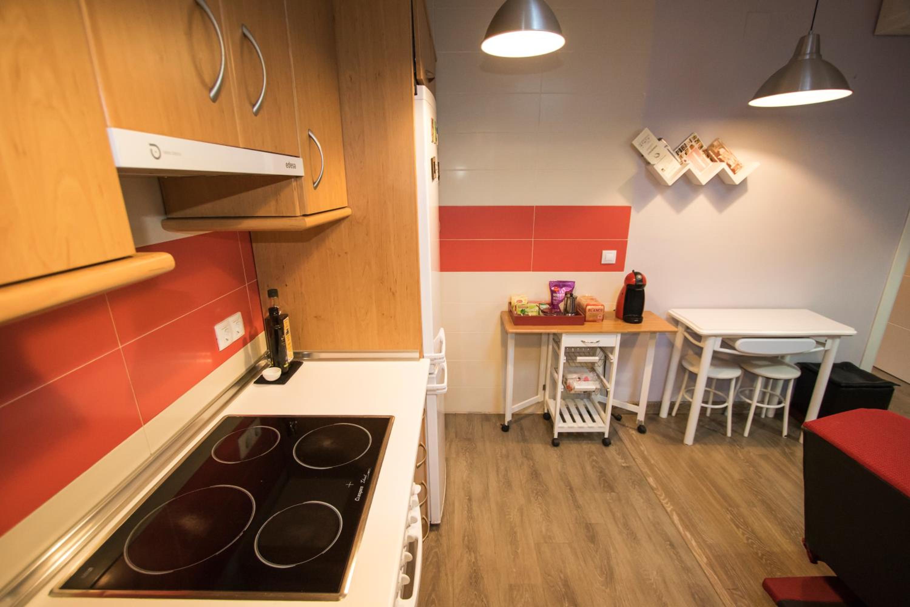Standard Apartment - Photo 5
