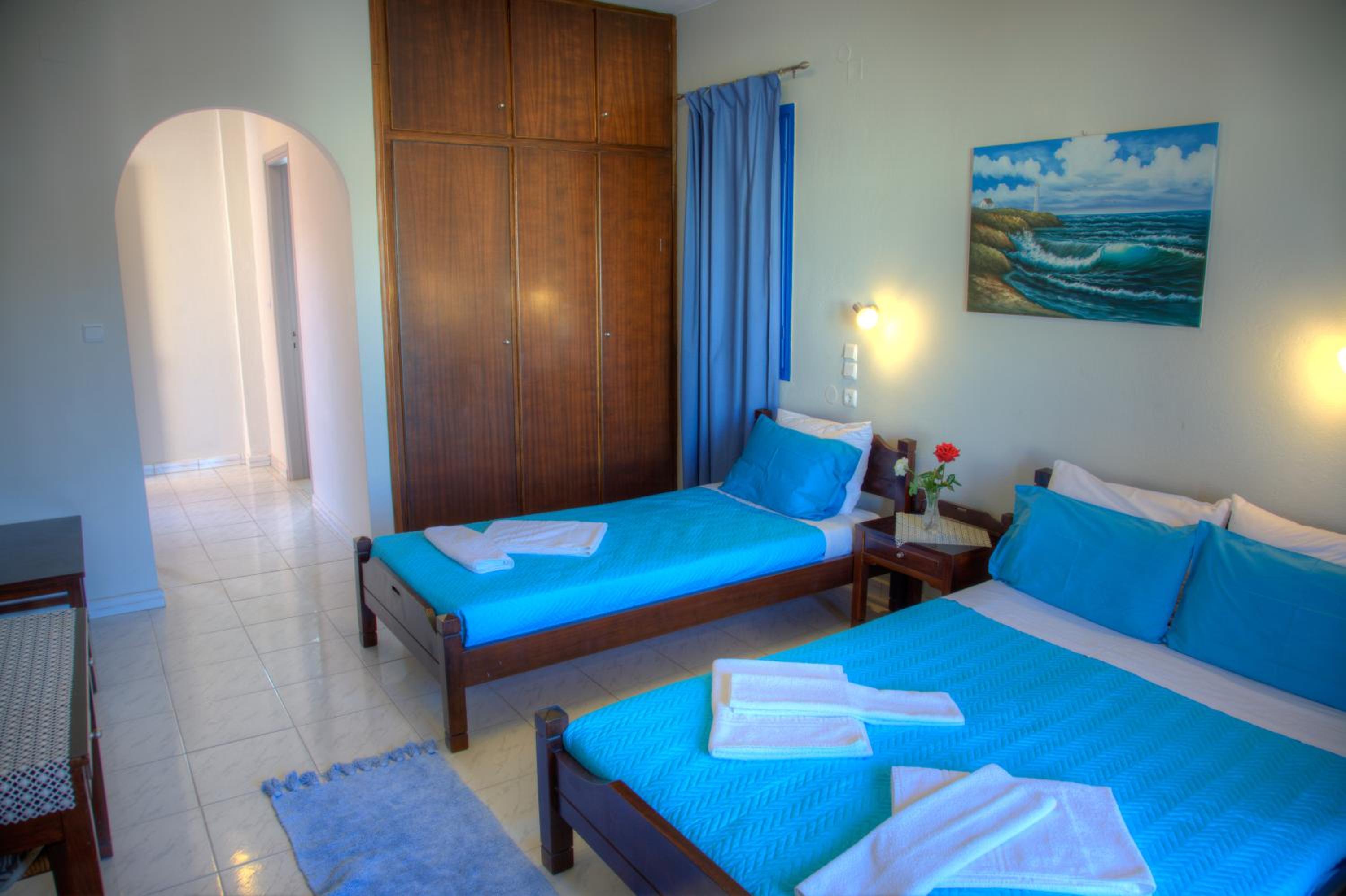 Triple Room - Photo 1